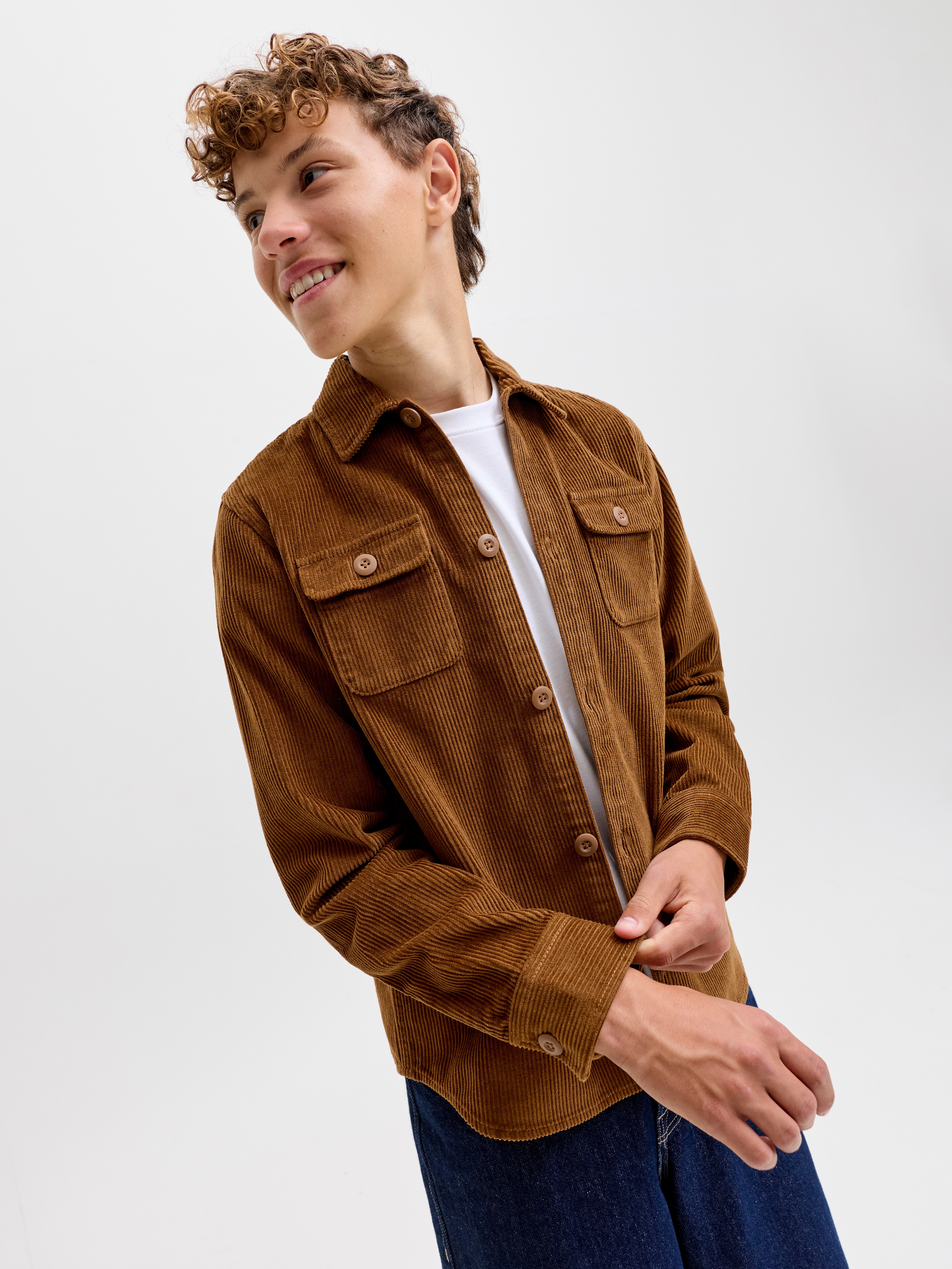 Jack & Jones Junior Langarmhemd JJEREGENT CORD OVERSHIRT LS JNR Baumwolle, locker geschnitten – Bild 2 von 5
