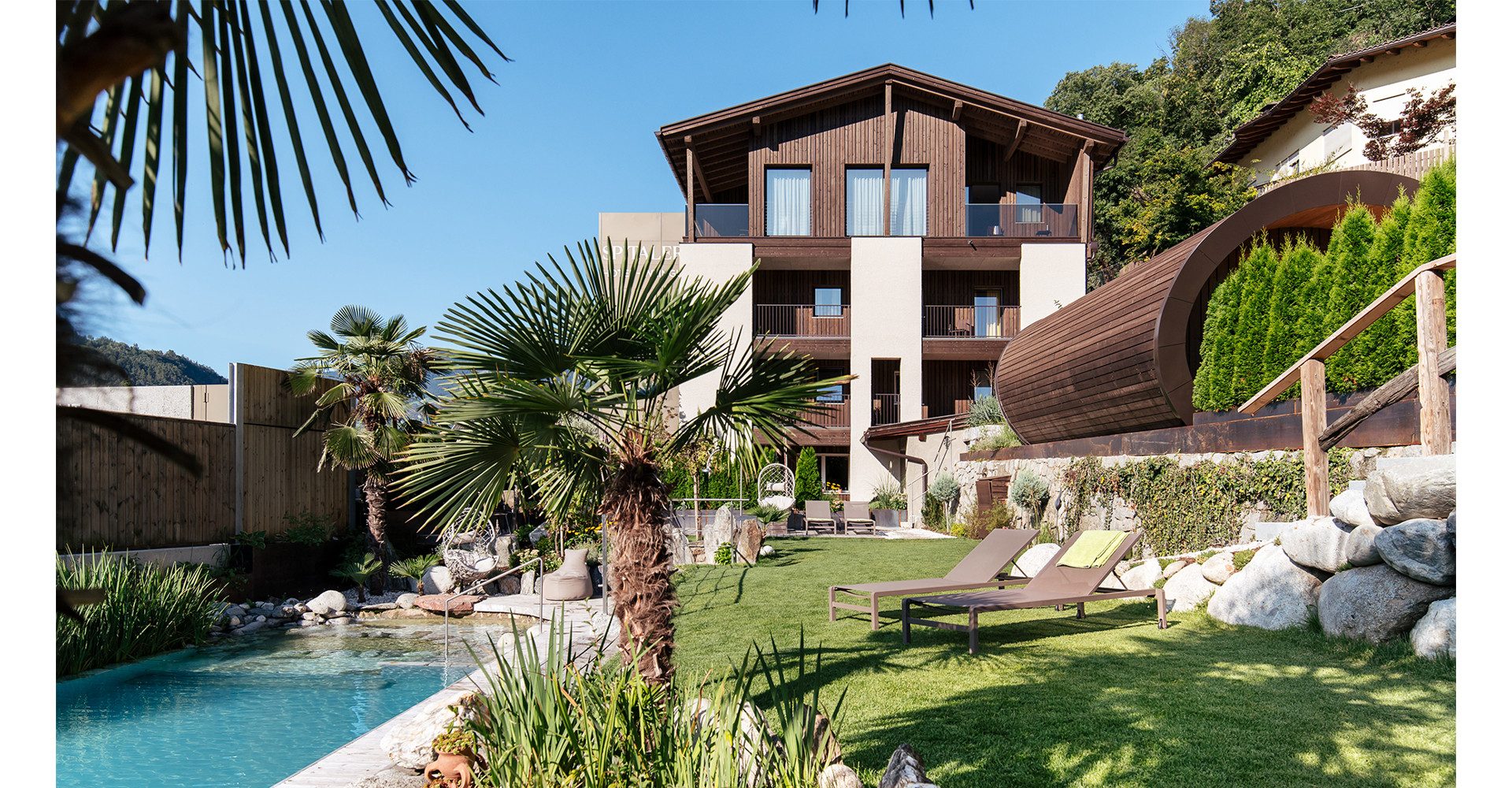 Jochen Schweizer Erlebnisgutschein Weinkenner-Kurzurlaub in Südtirol für 2, Weinkultur hautnah erleben!