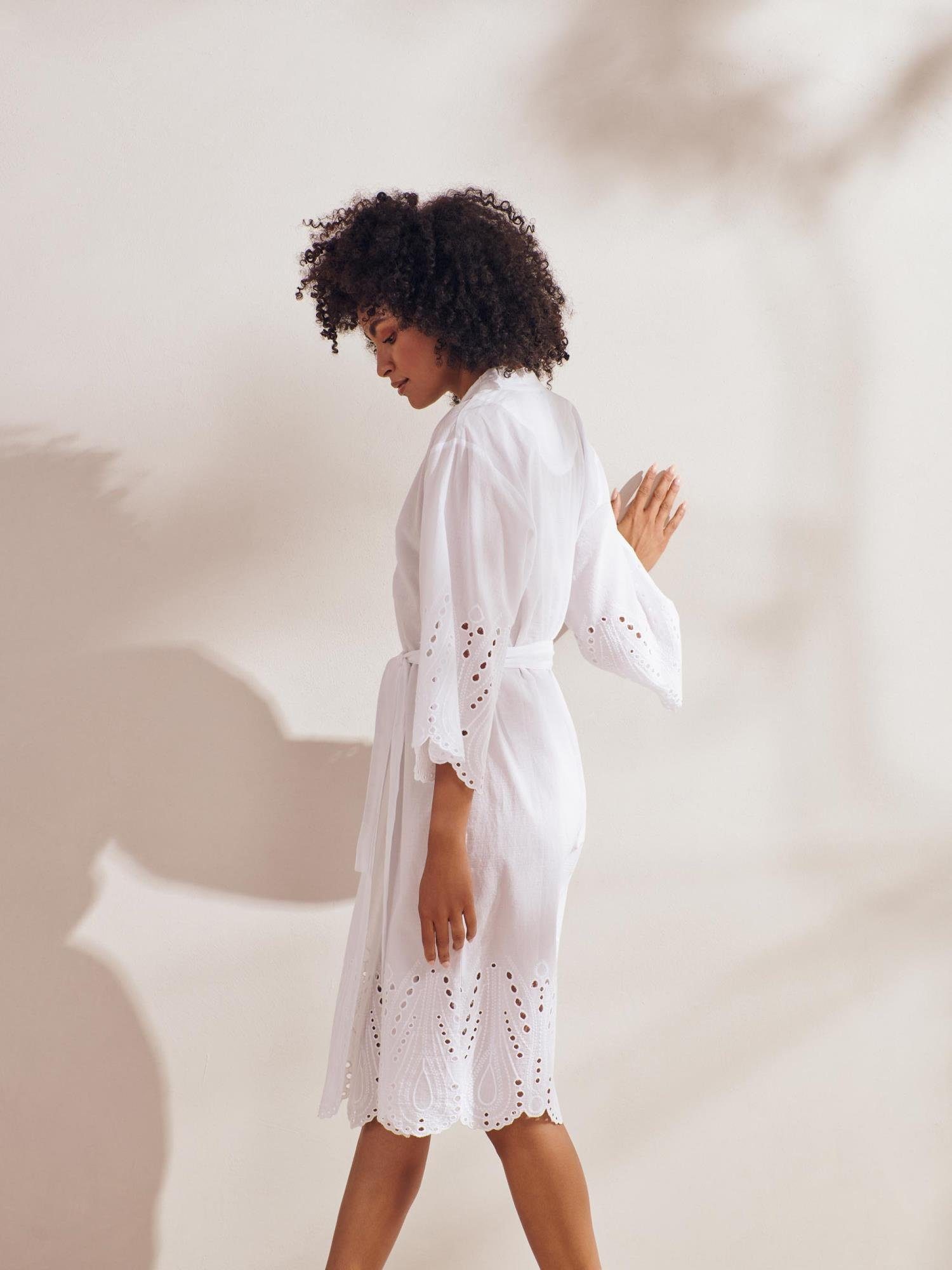Essenza Kimono Sarai Tilia, Kurzform, Baumwolle, Kimono-Kragen, Gürtel, mit Stickereidetails