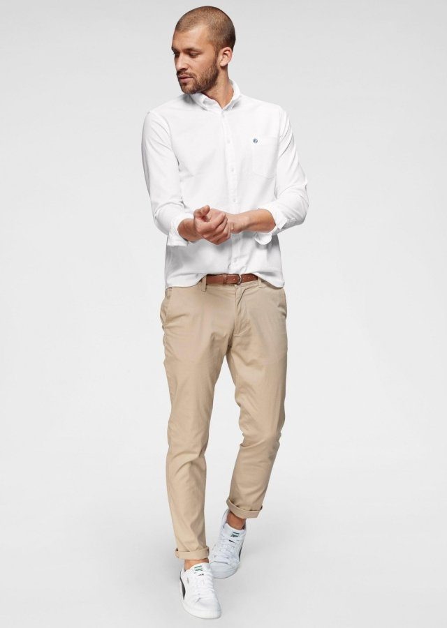 Zum Outfit 6