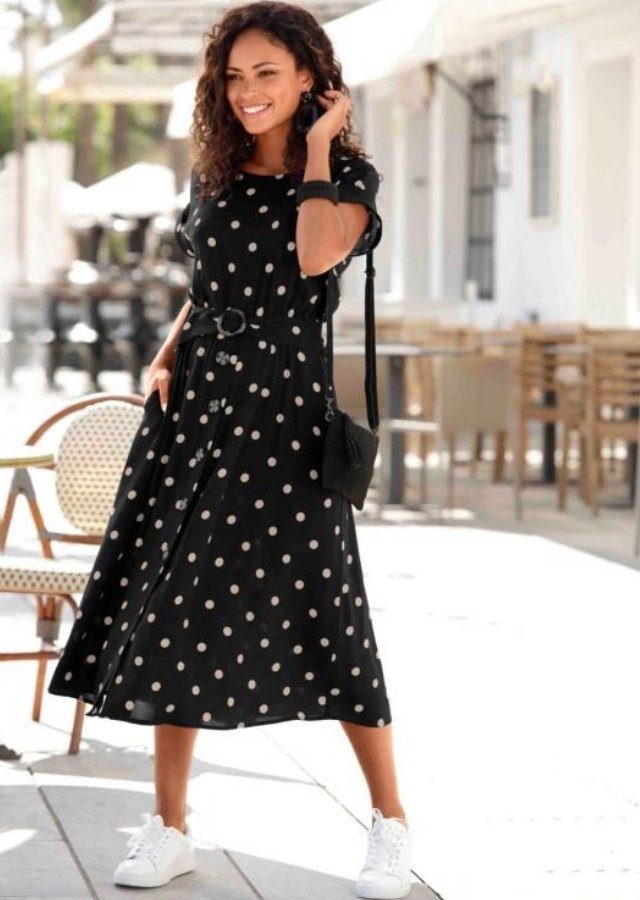 Zum Outfit 4