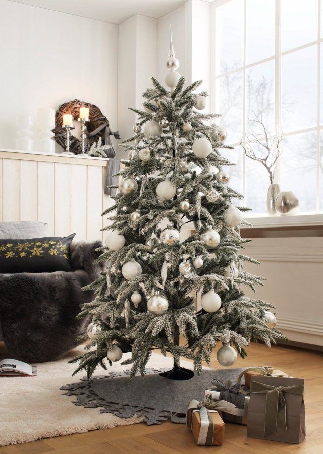 Weiße Weihnachtsbaum Dekoideen OTTO