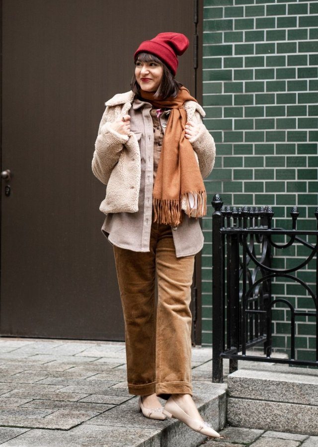 Zum Outfit 4