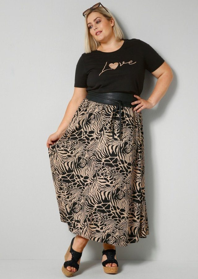 Zum Outfit 10
