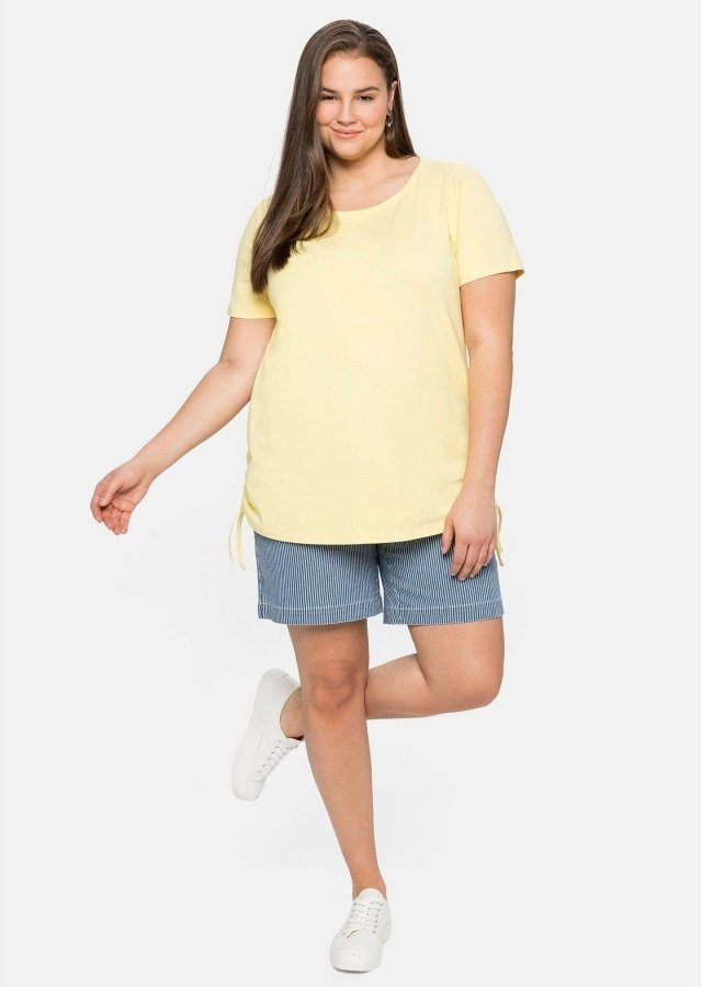 Zum Outfit 4