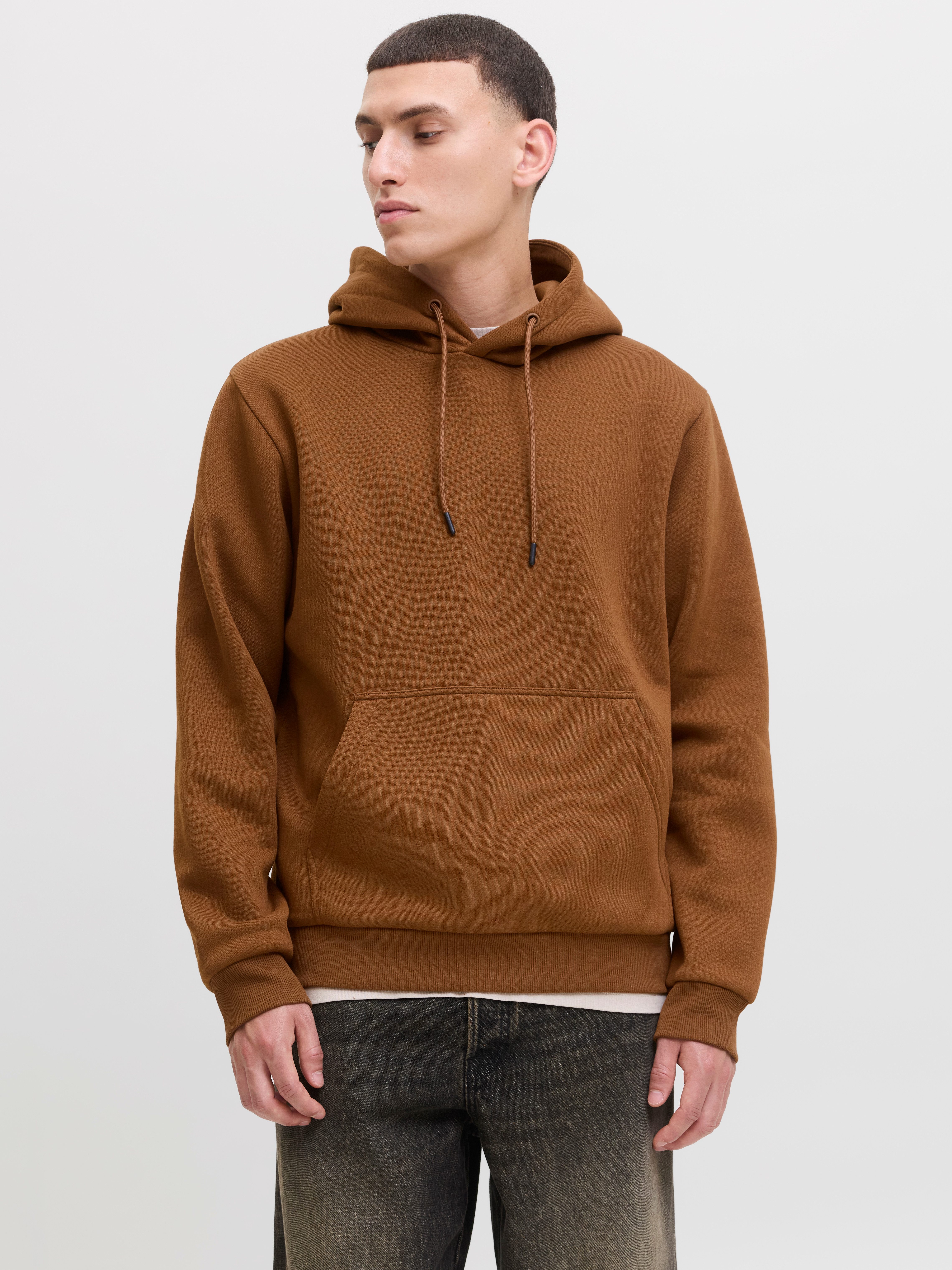 Jack & Jones Kapuzensweatshirt JJEBRADLEY SWEAT HOOD NOOS mit Känguru Tasch günstig online kaufen