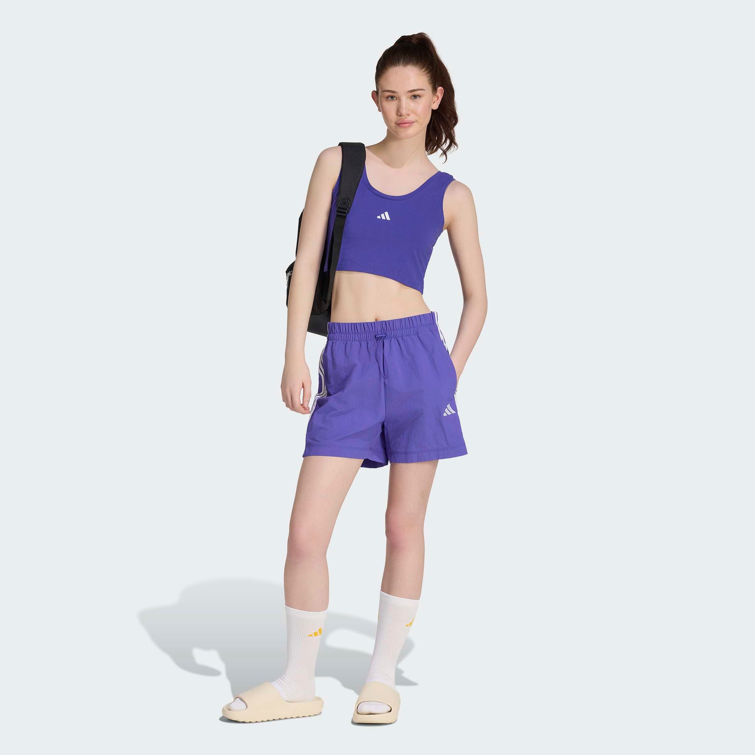 adidas Sportswear Tanktop ESSENTIALS SMALL LOGO COTTON LIFESTYLE schmale Passform, leichtes und luftiges Design – Bild 5 von 5