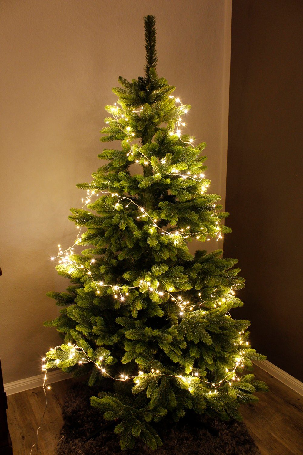 Arnusa LED-Lichterkette Cluster Lichterkette 240 LED 6m Draht Micro LED, 240-flammig, Weihnachtsbaum Beleuchtung Innen und Außen | Lichterketten