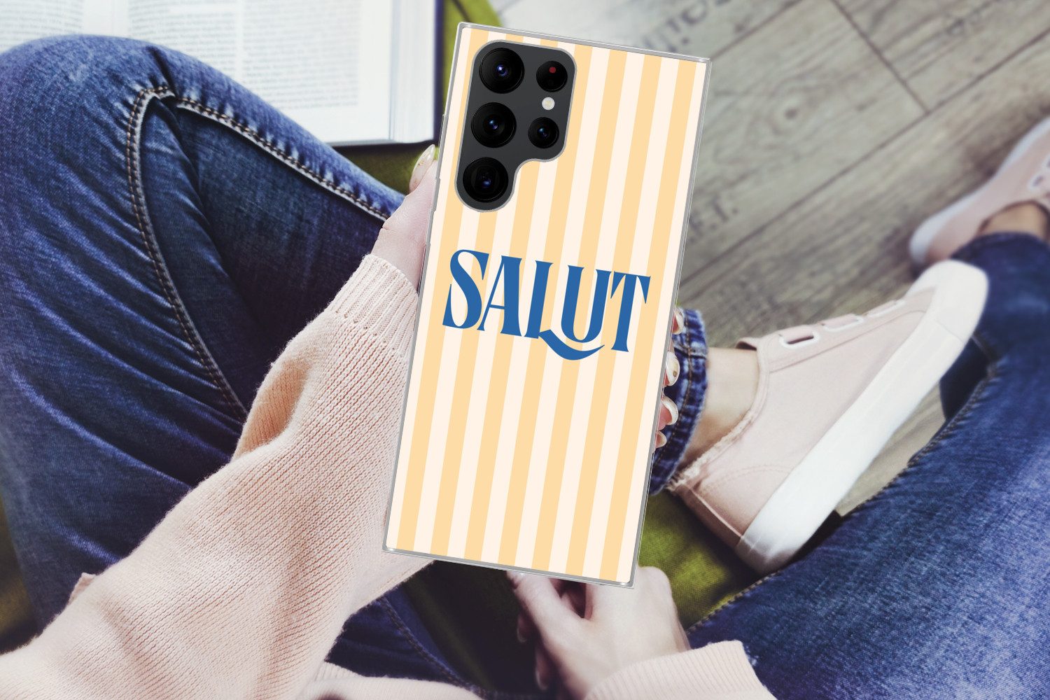 MuchoWow Handyhülle für Samsung Galaxy S22 Ultra Salut - Zitat - Streifen - Gelb - Blau -, Phone Case, Silikon, Schutzhülle Dünn