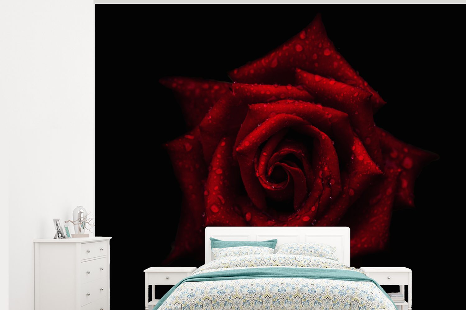 MuchoWow Fototapete Die feuchten Rosenblüten vor schwarzem Hintergrund, Matt, bedruckt, (5 St), Montagefertig Vinyl Tapete für Wohnzimmer, Wandtapete