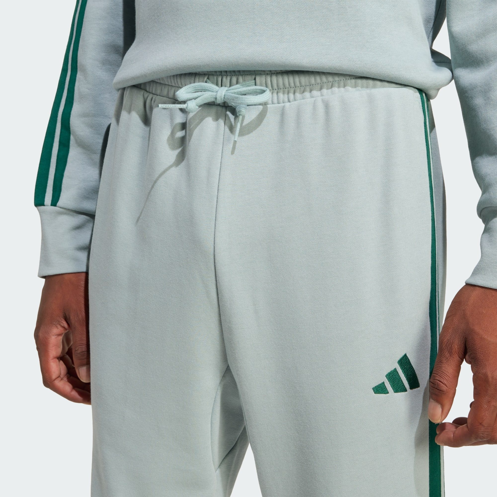 adidas Sportswear Jogginghose ESSENTIALS 3-STREIFEN FRENCH TERRY HOSE (1-tlg)