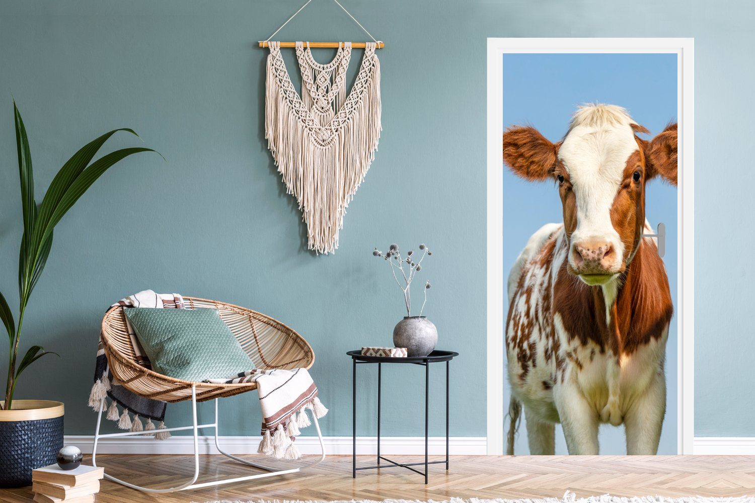 Bauernhof - Tiere Porträt, Kühe (1 75x205 Himmel - für Fototapete MuchoWow Matt, Türtapete cm Türaufkleber, Tür, St), - - bedruckt,
