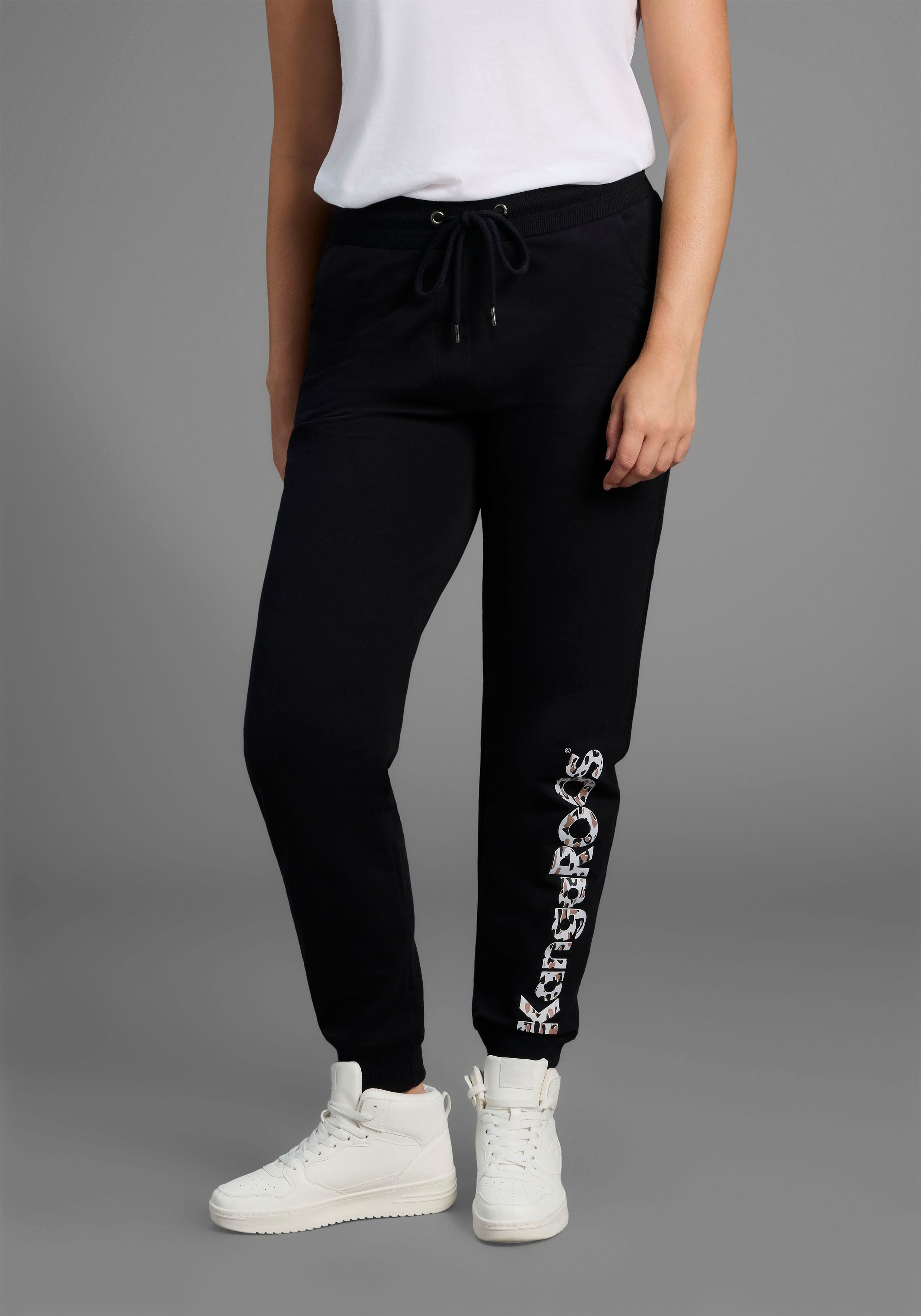 KangaROOS Jogginghose mit Logodruck am Saum, günstig online kaufen