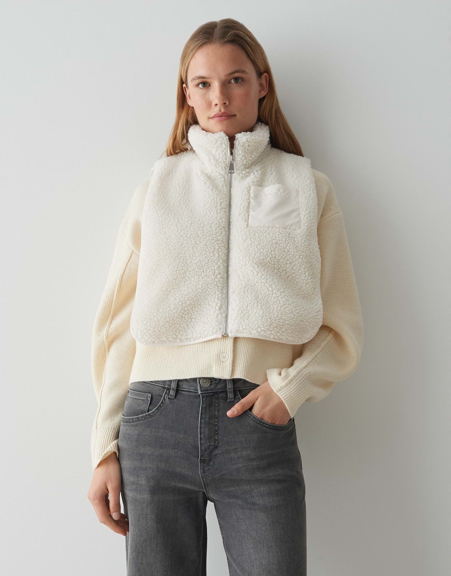 OPUS Cape ATUBA aus Teddyfell Boxy Silhouette, flauschiger Griff, aufgesetz günstig online kaufen