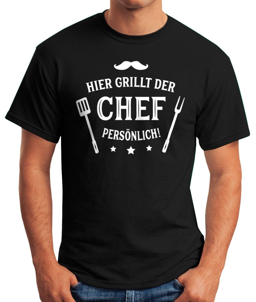 MoonWorks Print-Shirt mit Fun-Shirt Sommer der BBQ Chef grillt Moonworks® Grillen Print T-Shirt Herren Barbecue persönlich Hier