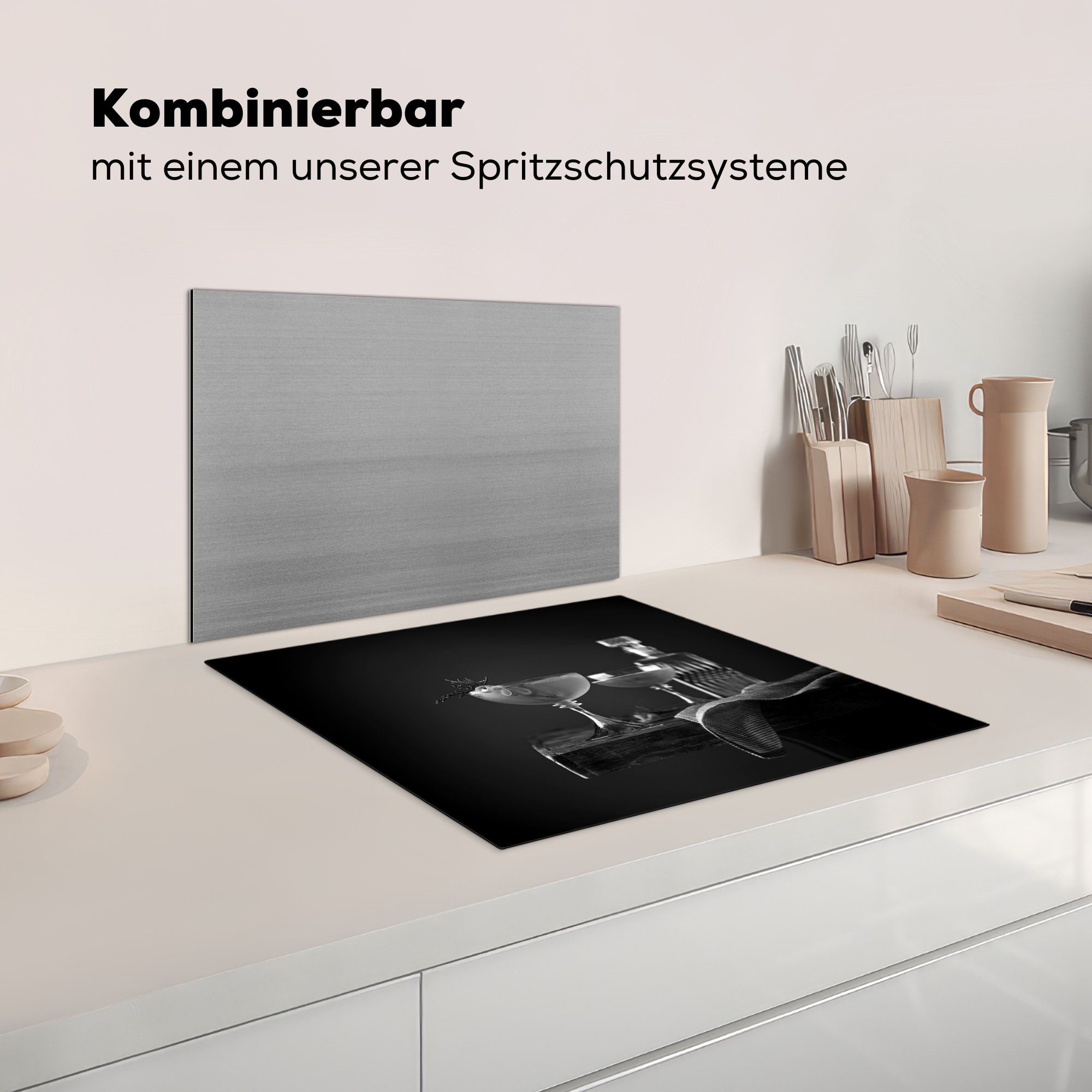 MuchoWow Herdblende-/Abdeckplatte tlg), dunklem - (1 Hintergrund Cocktails Arbeitsfläche und Stillleben 60x52 schwarz nutzbar, Ceranfeldabdeckung weiß, Vinyl, auf Mobile cm