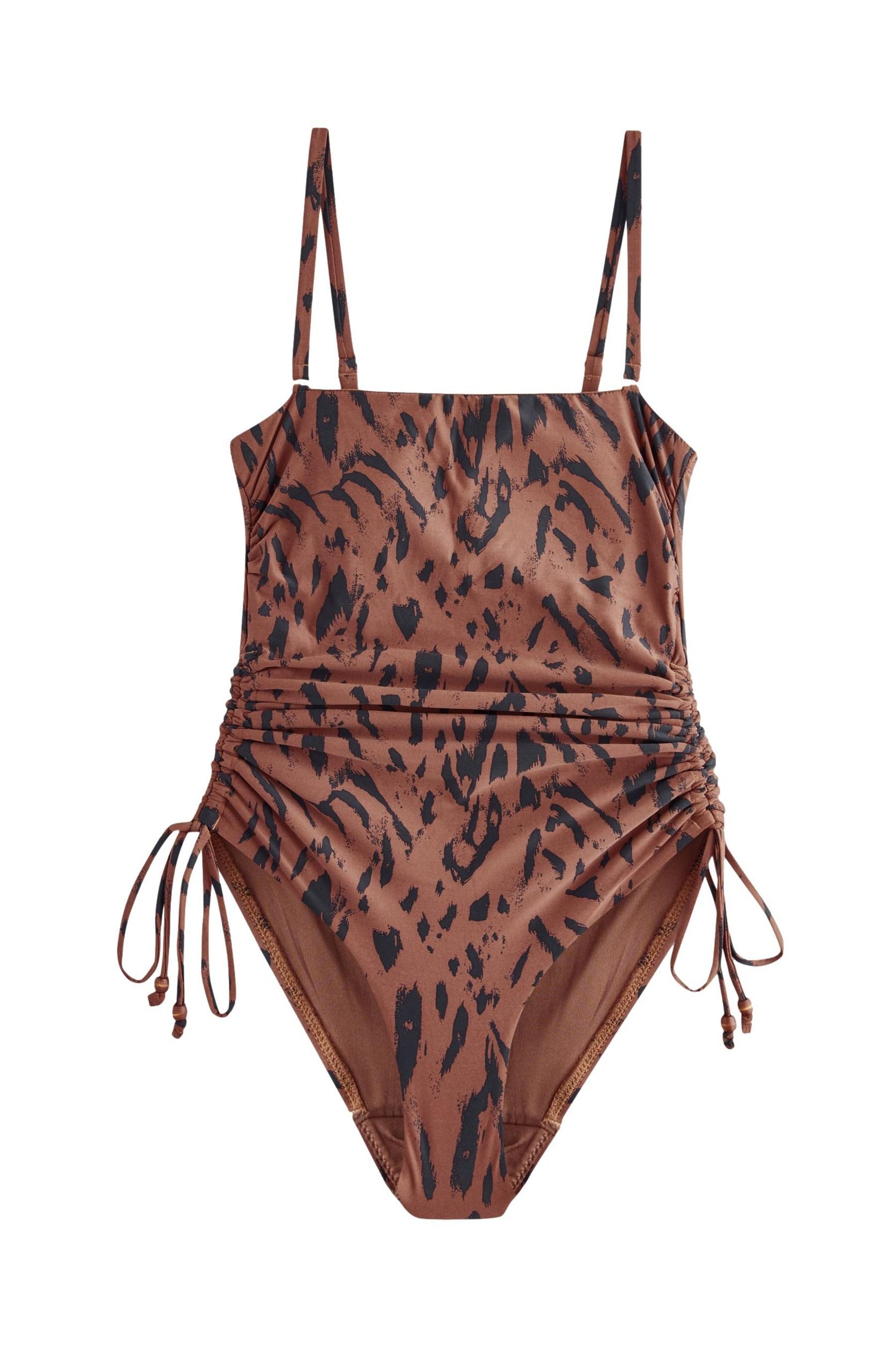 Next Badeanzug Bauchformender Bandeau-Badeanzug mit Beinrüschen günstig online kaufen