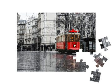 puzzleYOU Puzzle Rote nostalgische Straßenbahn in Istanbul, 48 Puzzleteile, puzzleYOU-Kollektionen Straßenbahnen