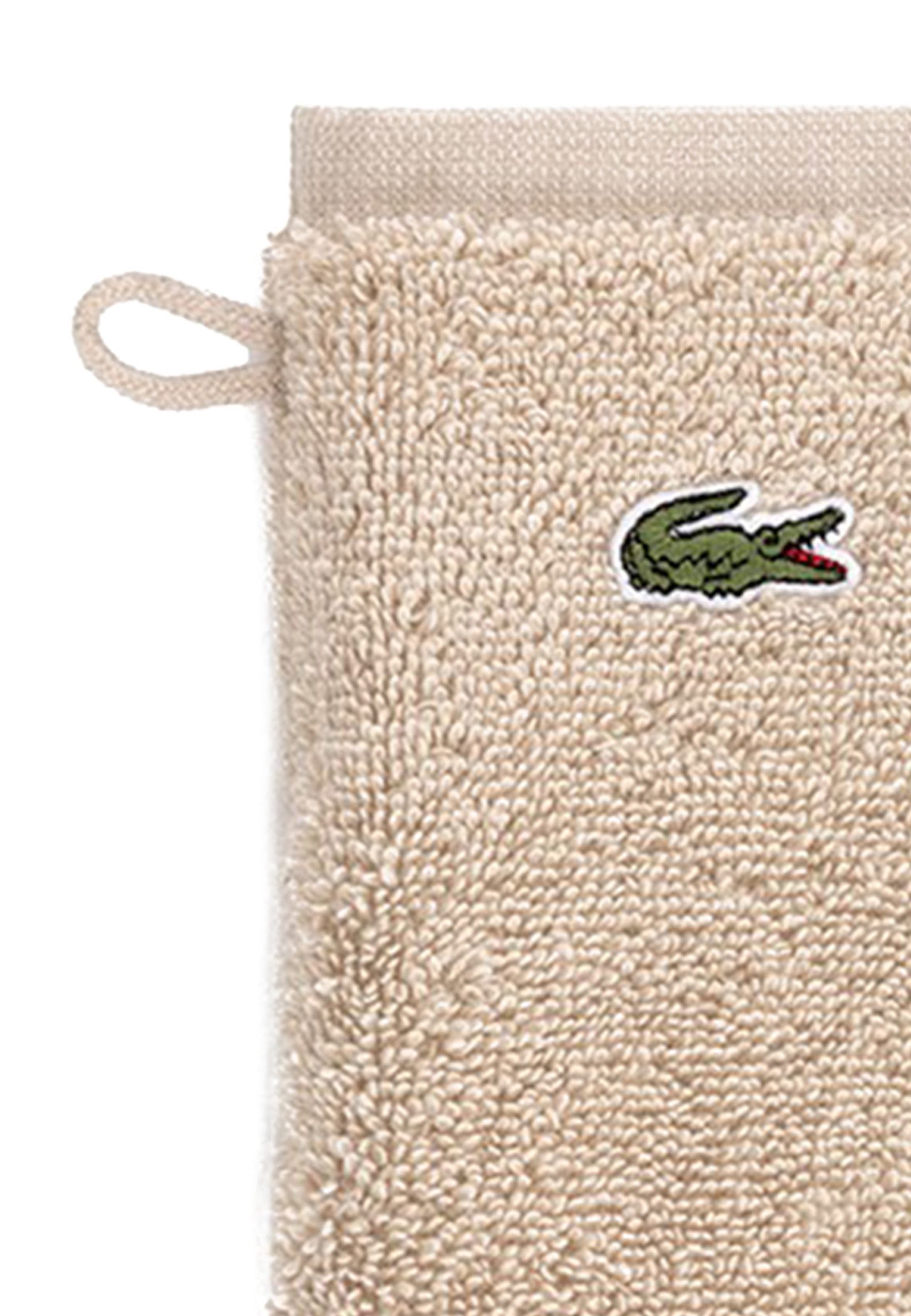 Lacoste Waschhandschuh LLECROCO, (1-St), mit Label-Applikationen