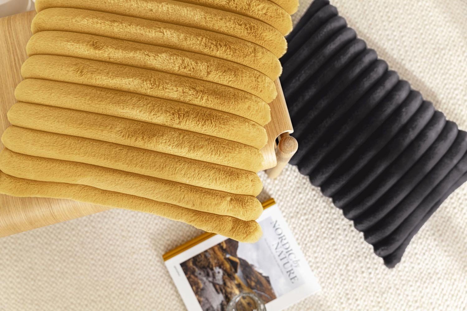 Magma Heimtex Kissenhülle RAYA, 60 x 40 cm, Senf, Polyester, Samtoptik günstig online kaufen