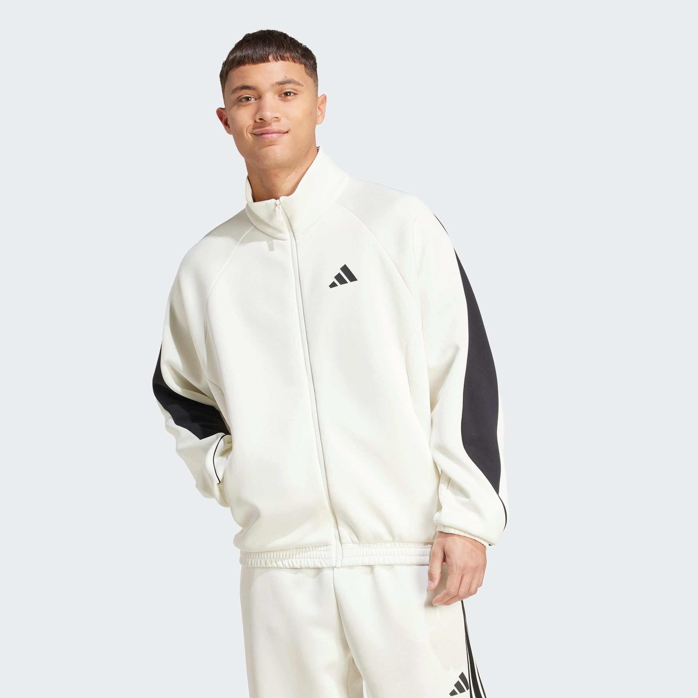 adidas Sportswear Trainingsjacke STADIUM aus Polyester und Baumwolle, mit Rollkragen, lockere Passform