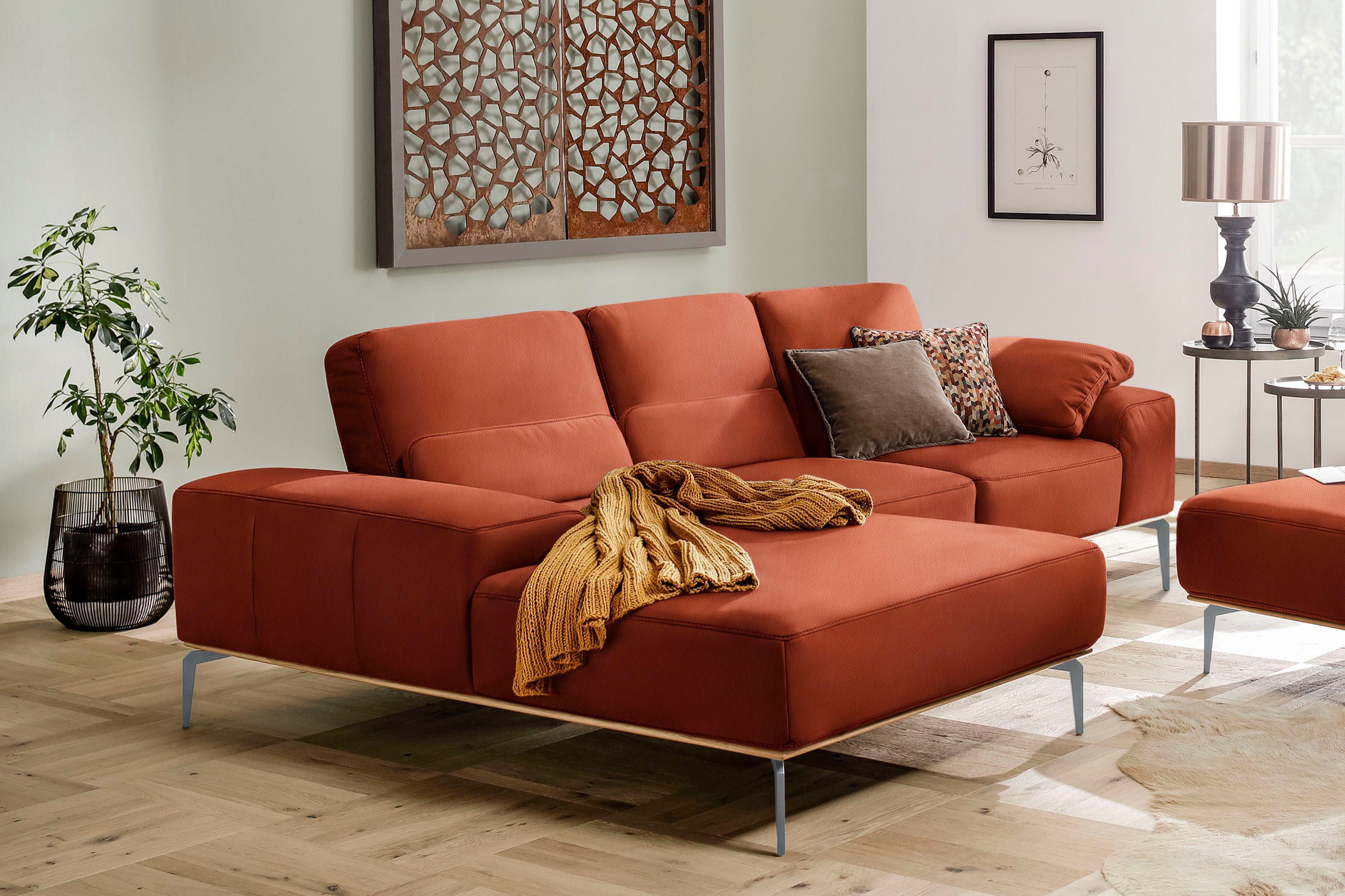 W.SCHILLIG Ecksofa run, mit elegantem Holzsockel, Füße in Silber matt, Breite 279 cm