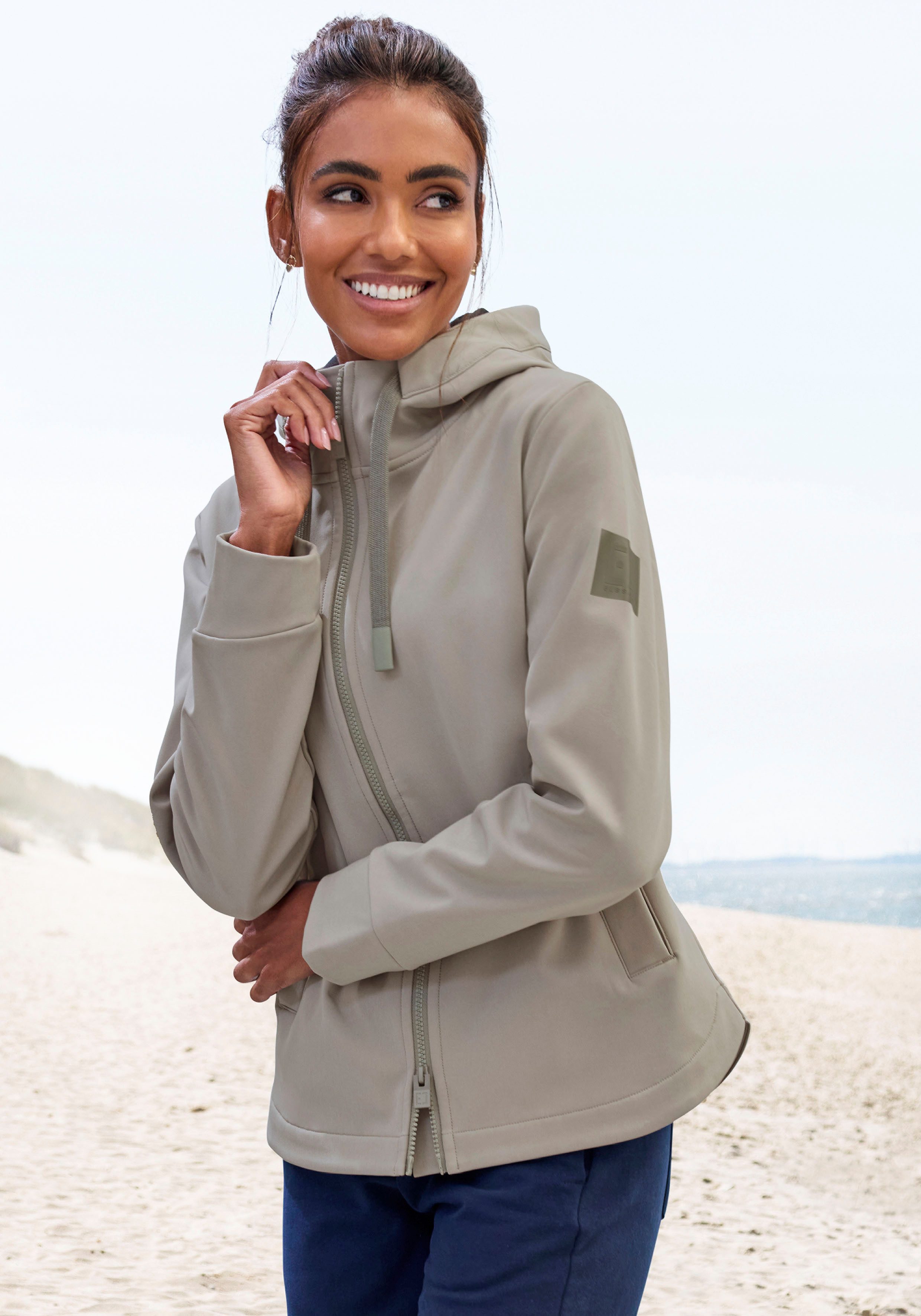 Elbsand Softshelljacke mit verstellbarer Kapuze