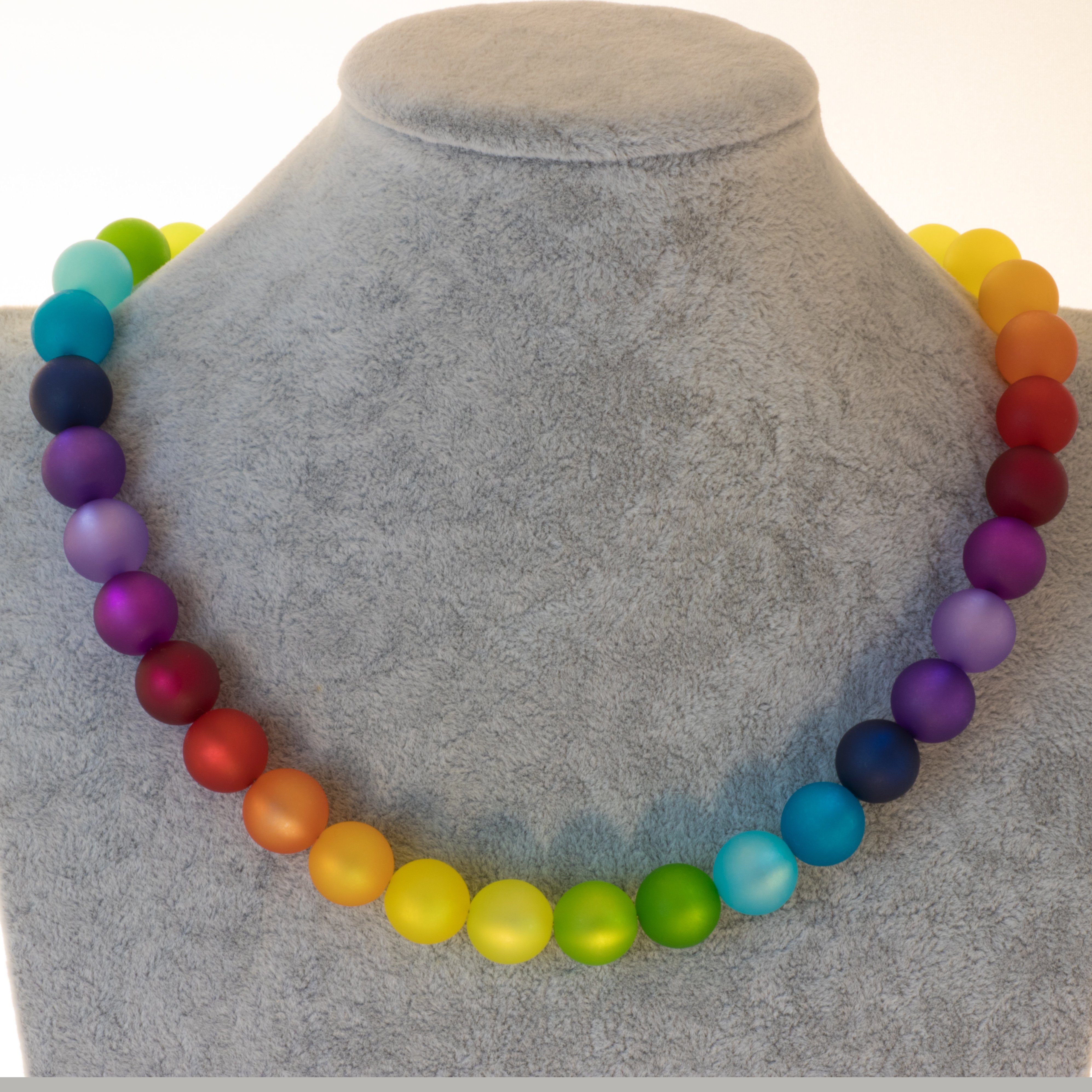 Bella Carina Perlenkette Polaris Perlen Kette 14 mm Regenbogen farben, Mit schillernden Polaris Perlen
