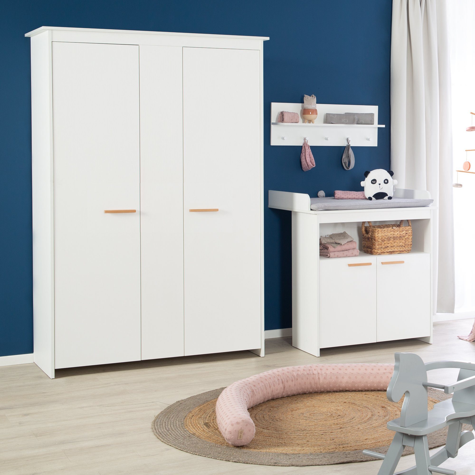 roba® Kinderkleiderschrank Anton 2,5-türig in weiß Drehtürenschrank mit modernen Holzgriffen aus Buche