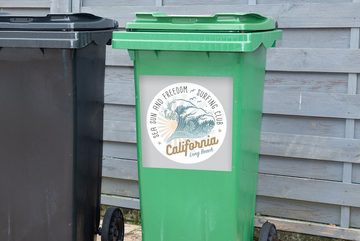 MuchoWow Wandsticker Illustration einer Welle mit dem Namen der Stadt Long Beach (1 St), Mülleimer-aufkleber, Mülltonne, Sticker, Container, Abfalbehälter