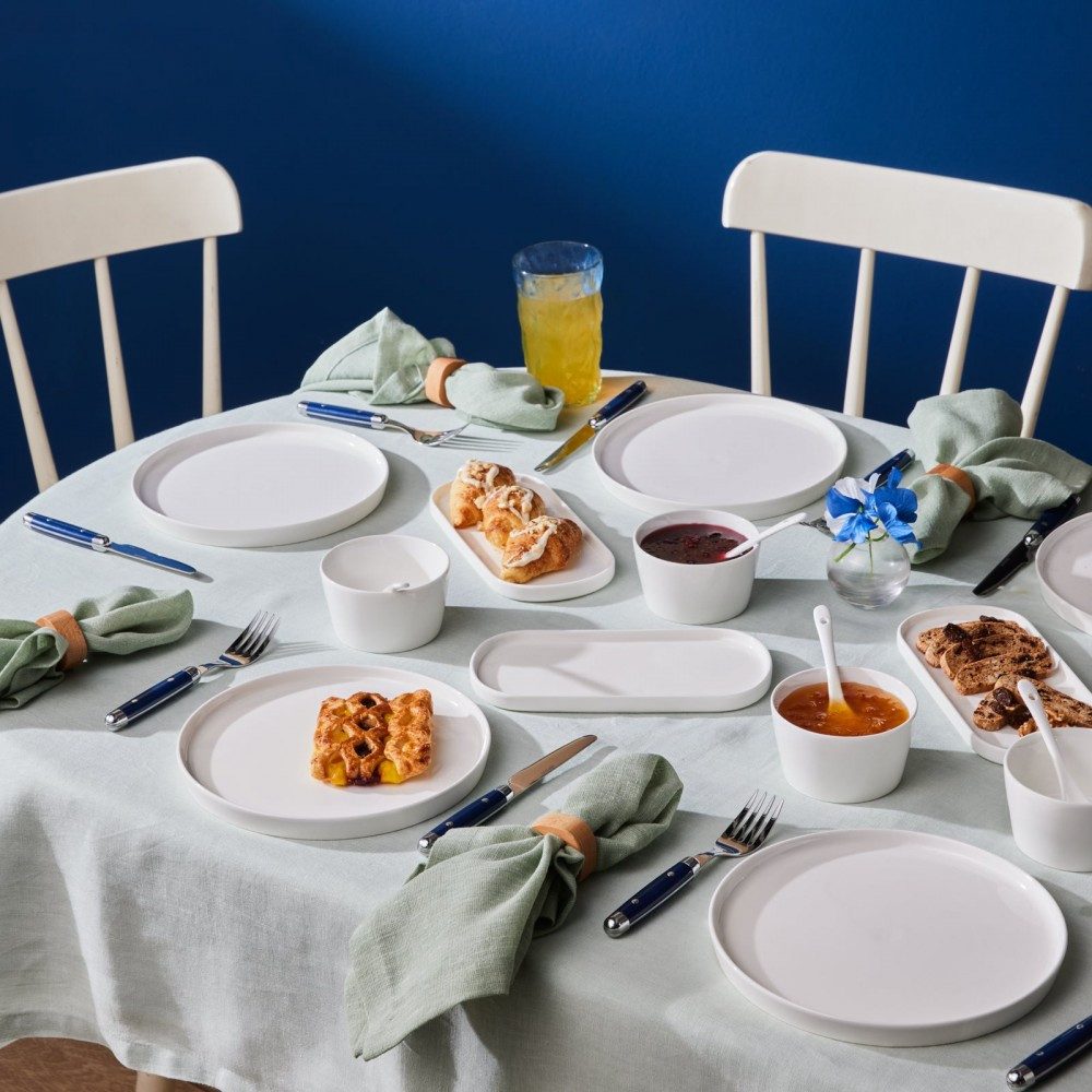 Karaca Geschirr-Set Karaca Forever Bone Bomo 22-Teiliges 6-Personen Frühstücksset, Geschirrset Porzellan Tafelservice Kombigeschirr Spülmaschinenfest