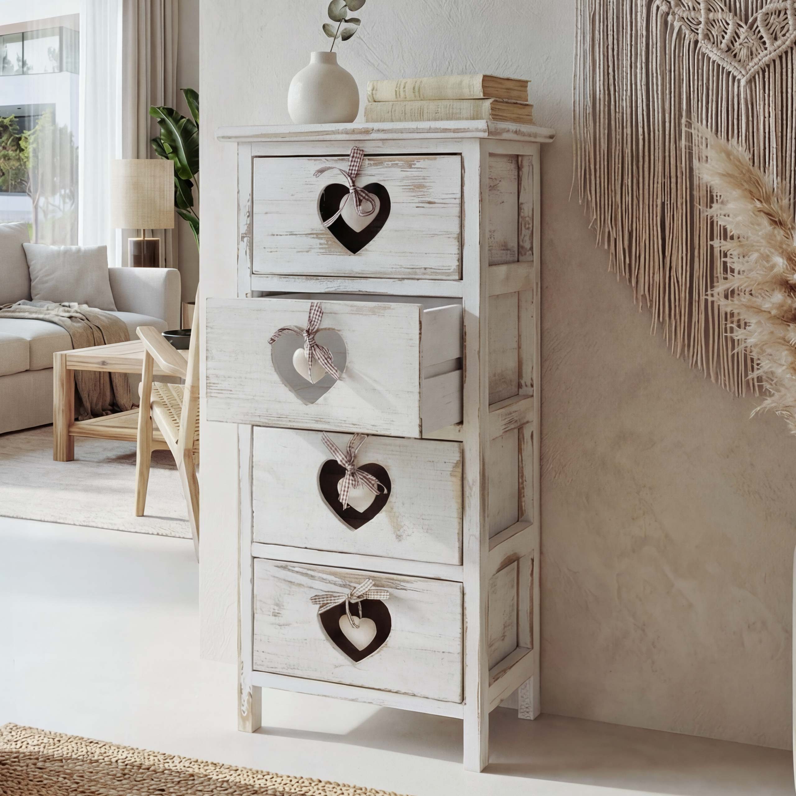 MCW Kommode Sues, Aufwendige Herzornamente, 4 formstabile Schubladen