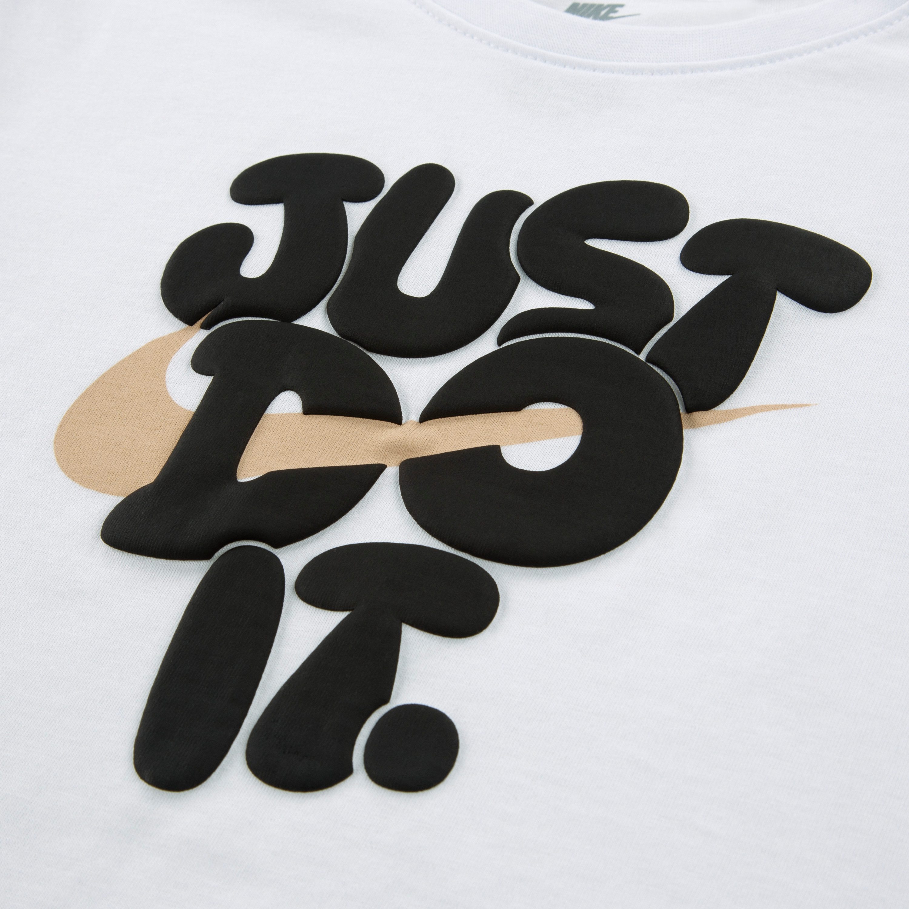 Nike Sportswear T-Shirt & Shorts NKG BOLD PLAY BIKE SHORT SET (2-tlg) 2-teiliges Set aus T-Shirt und Shorts
