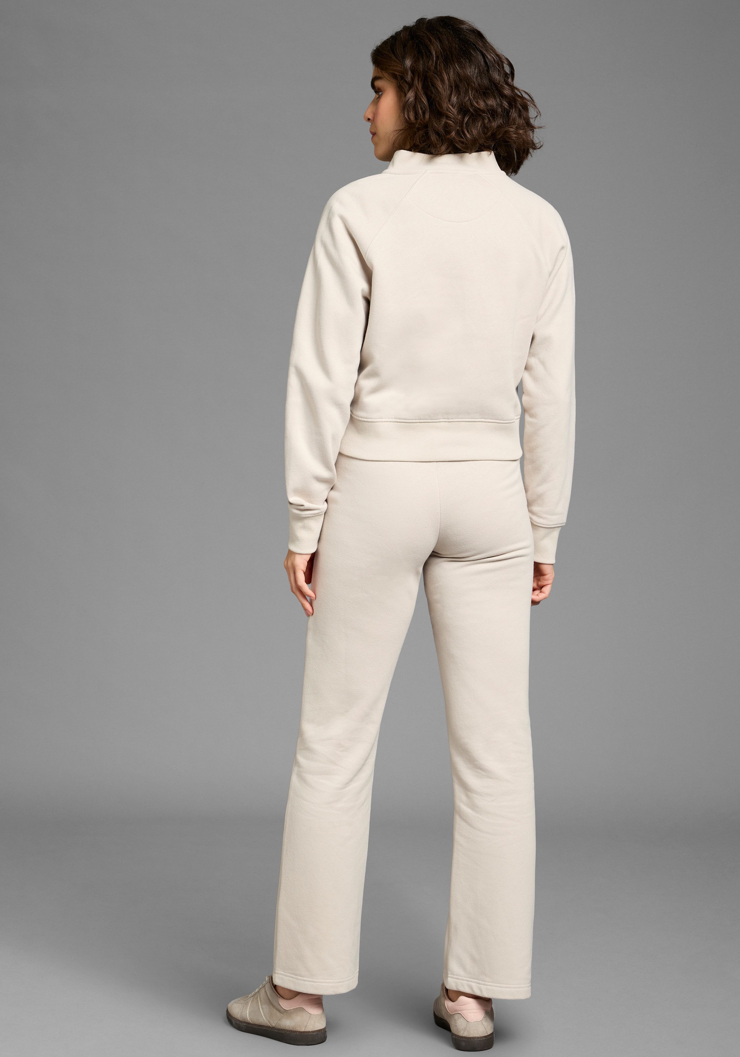 Ocean Sportswear Freizeitanzug (Set, 2-tlg), aus angerauter Sweatware, mit Elasthan in Bündchen und Kragen