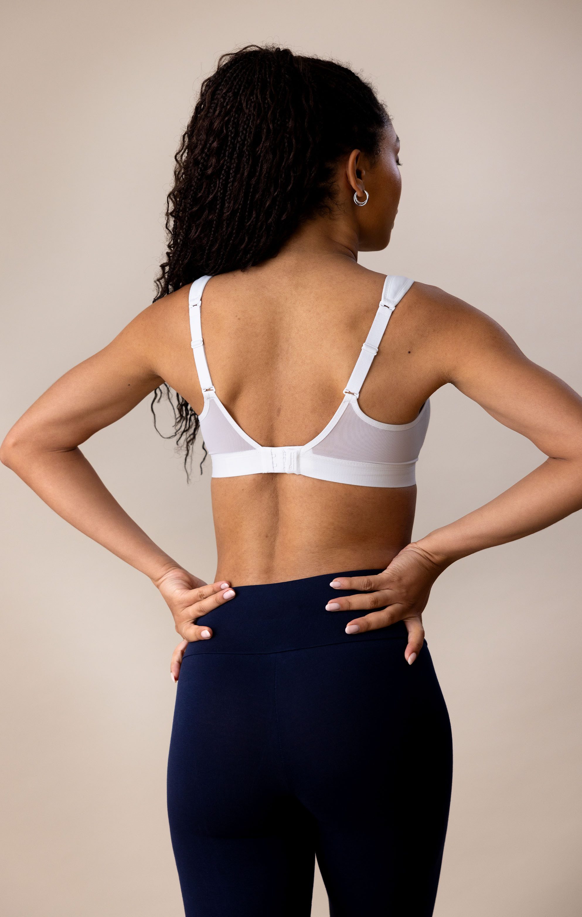 Shock Absorber Sport-BH ACTIVE CLASSIC SUPPORT N102 SA CLASSIC BRA für Jugendliche, mit breiten Trägern, mit Haken & Ösen Verschluss