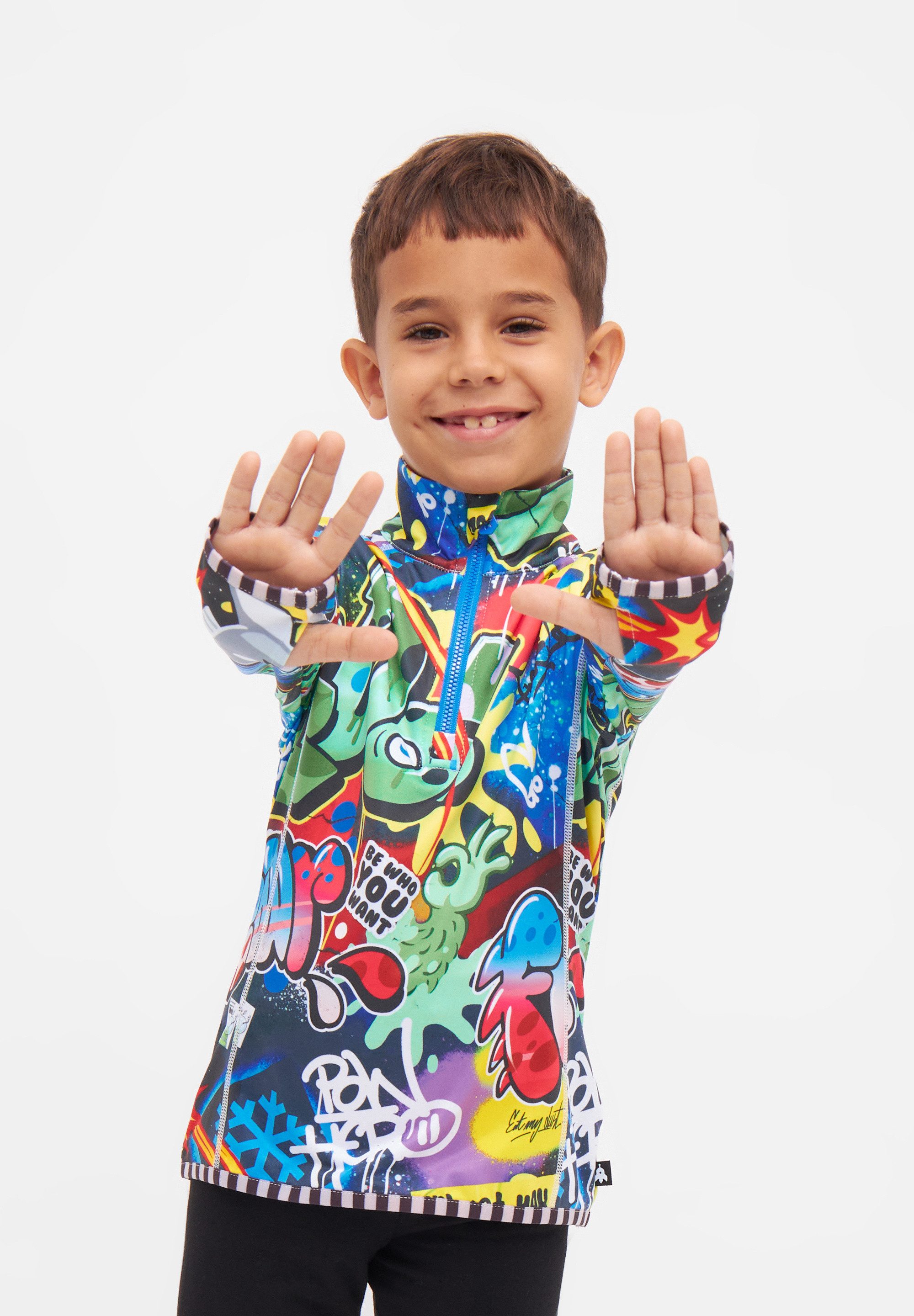 WeeDo Langarmshirt COSMO SPRAYPRINT Feuchtigkeitsregulierendes Funktionsshirt für Kinder
