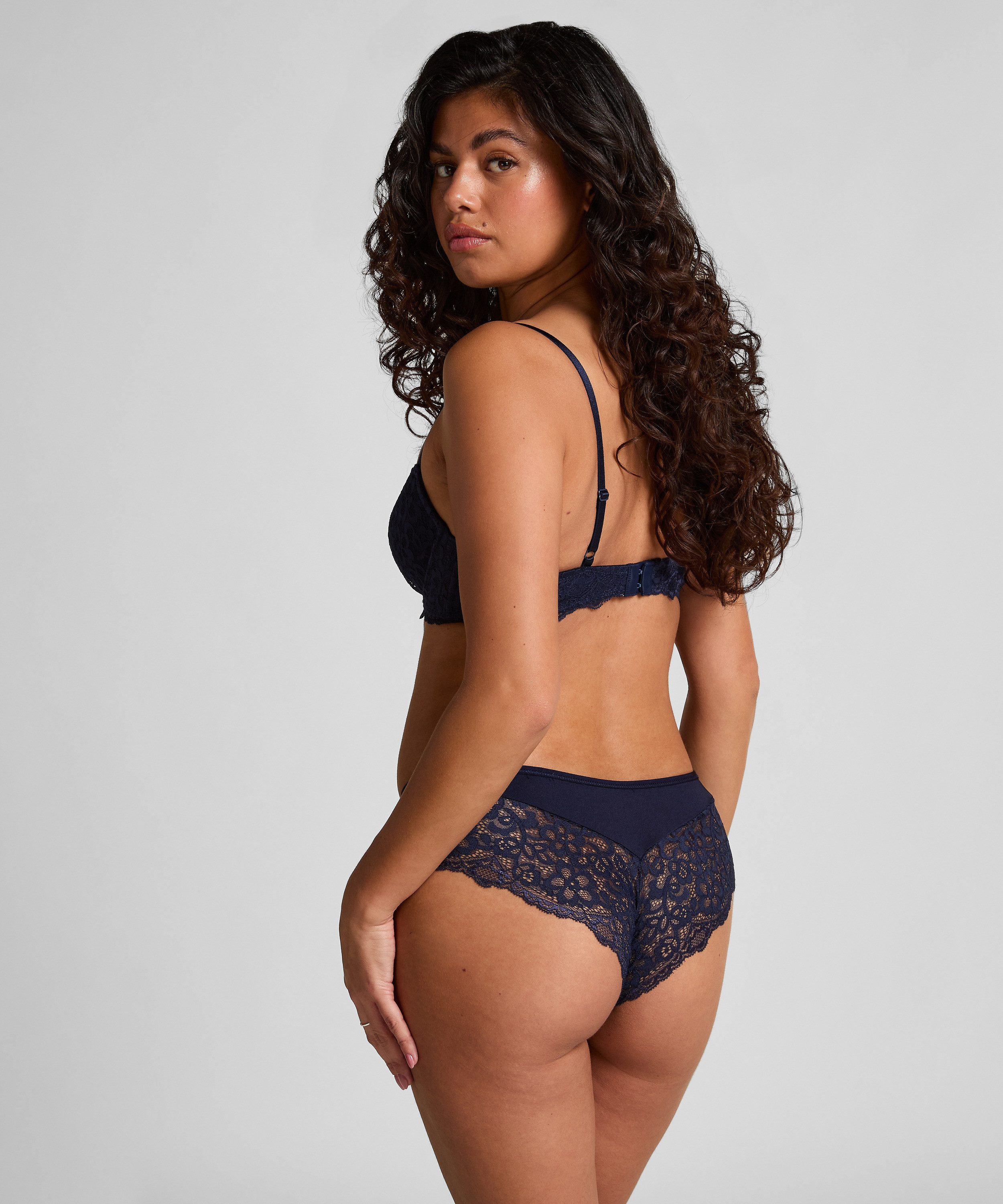 Hunkemöller Hipster Marine Brazilian – Bild 3 von 5