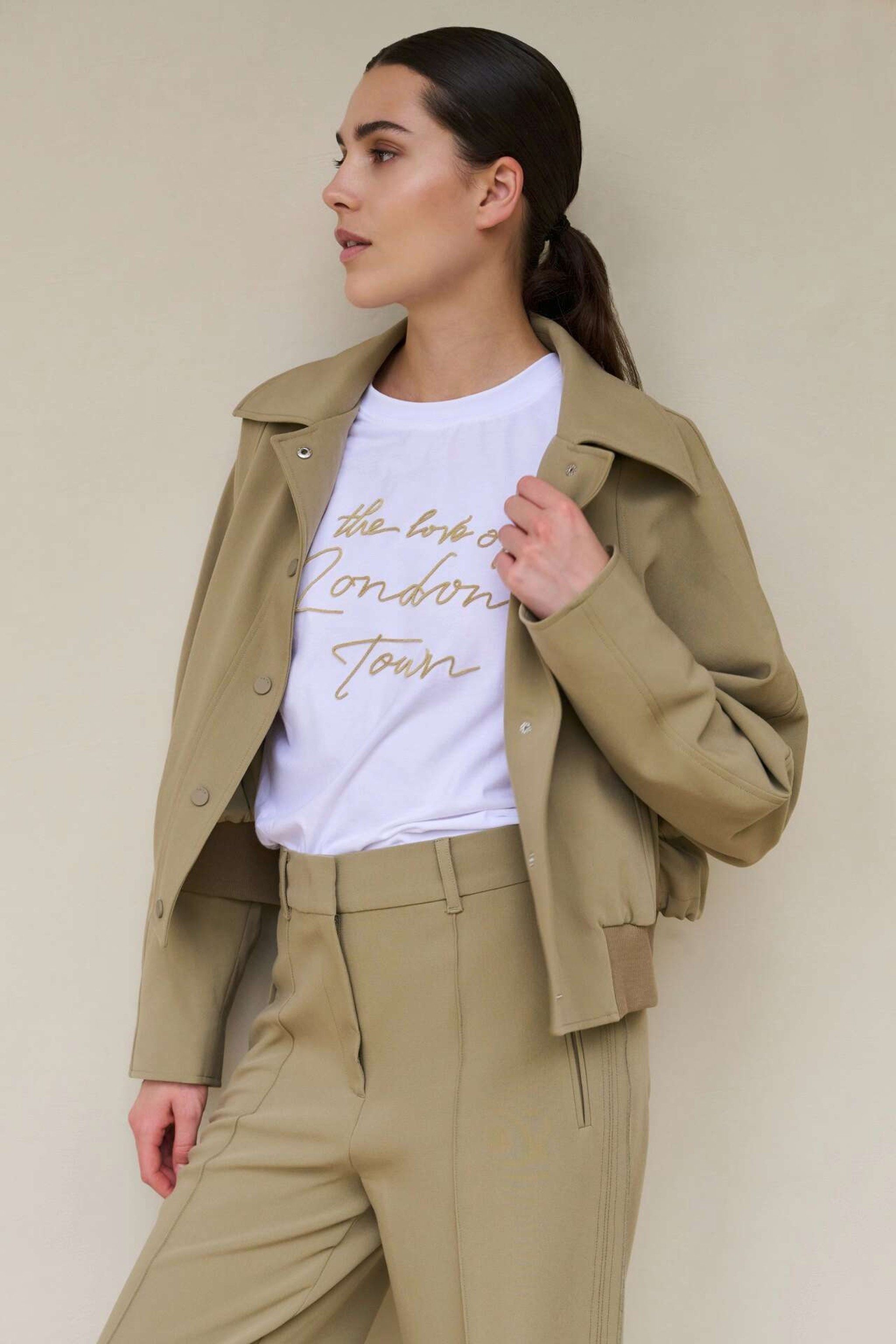 YAYA Blusenblazer Kurze Jacke mit geripptem Saum