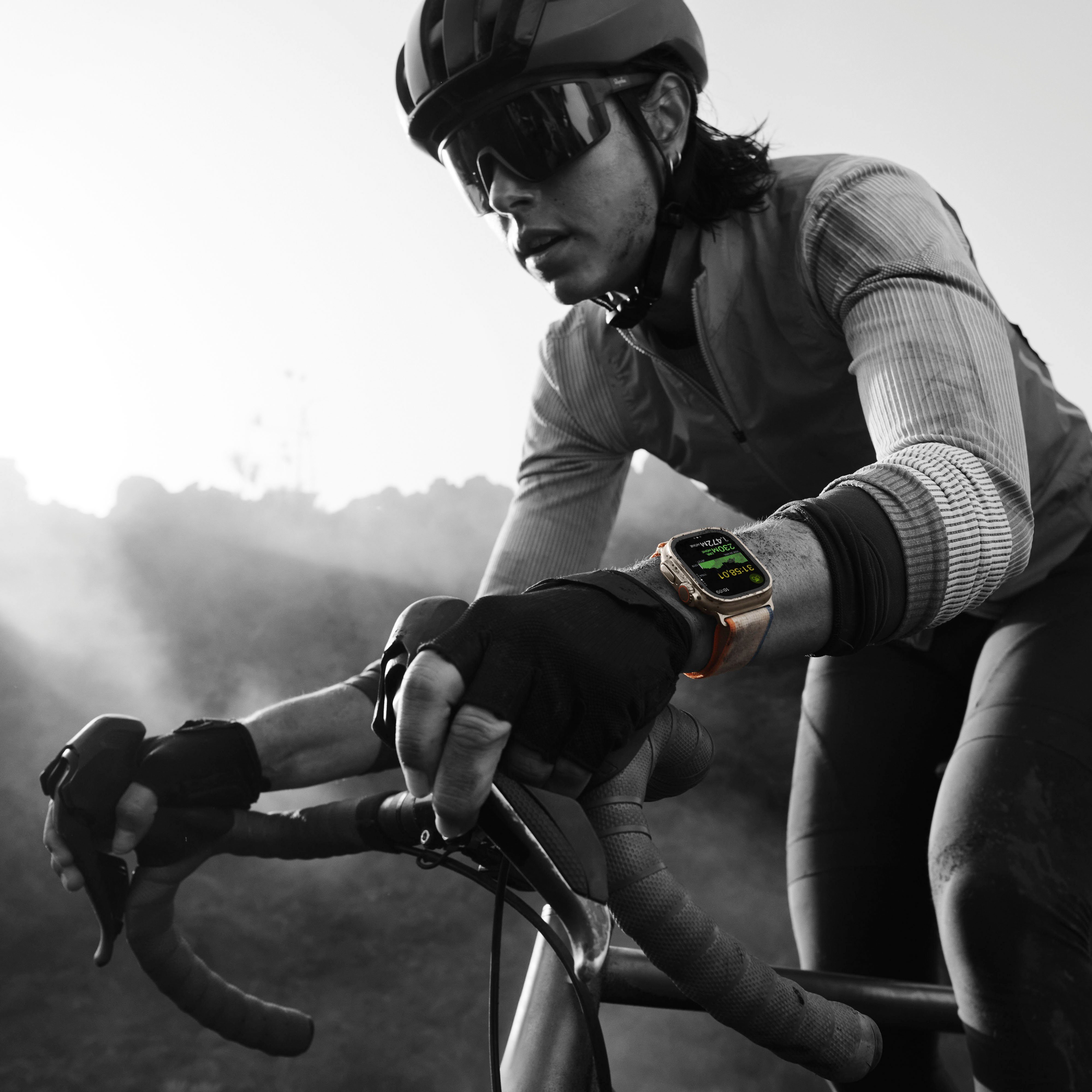 Trail Apple Watch + Ultra GPS Watch Zoll, 49 Smartwatch Loop Titanium/Orange/Beige Titanium (4,9 Cellular OS mm M/L 10), cm/1,92 2