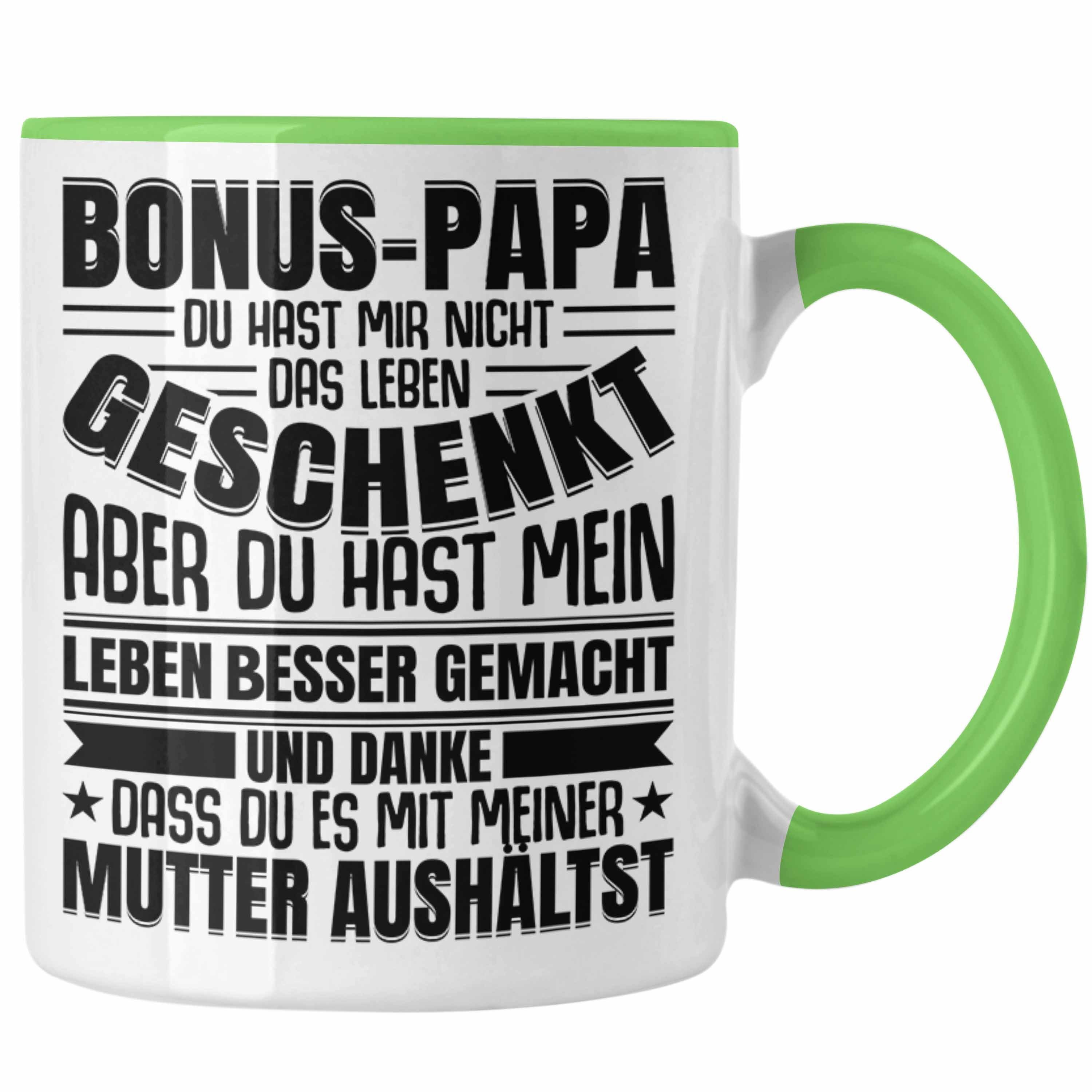 Trendation Tasse Trendation - Stiefvater Geschenk Tasse Vatertag Lustiger Spruch Bonus Geschenkidee Stiefpapa Grün