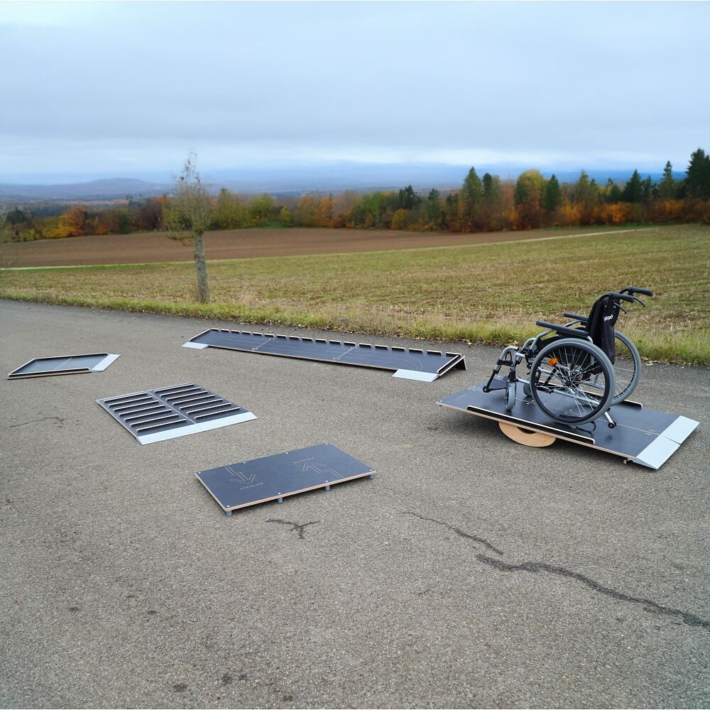 pedalo® Hürde Rolli-Parcours, Fördert selbstständiges Überwinden von Alltagshindernissen