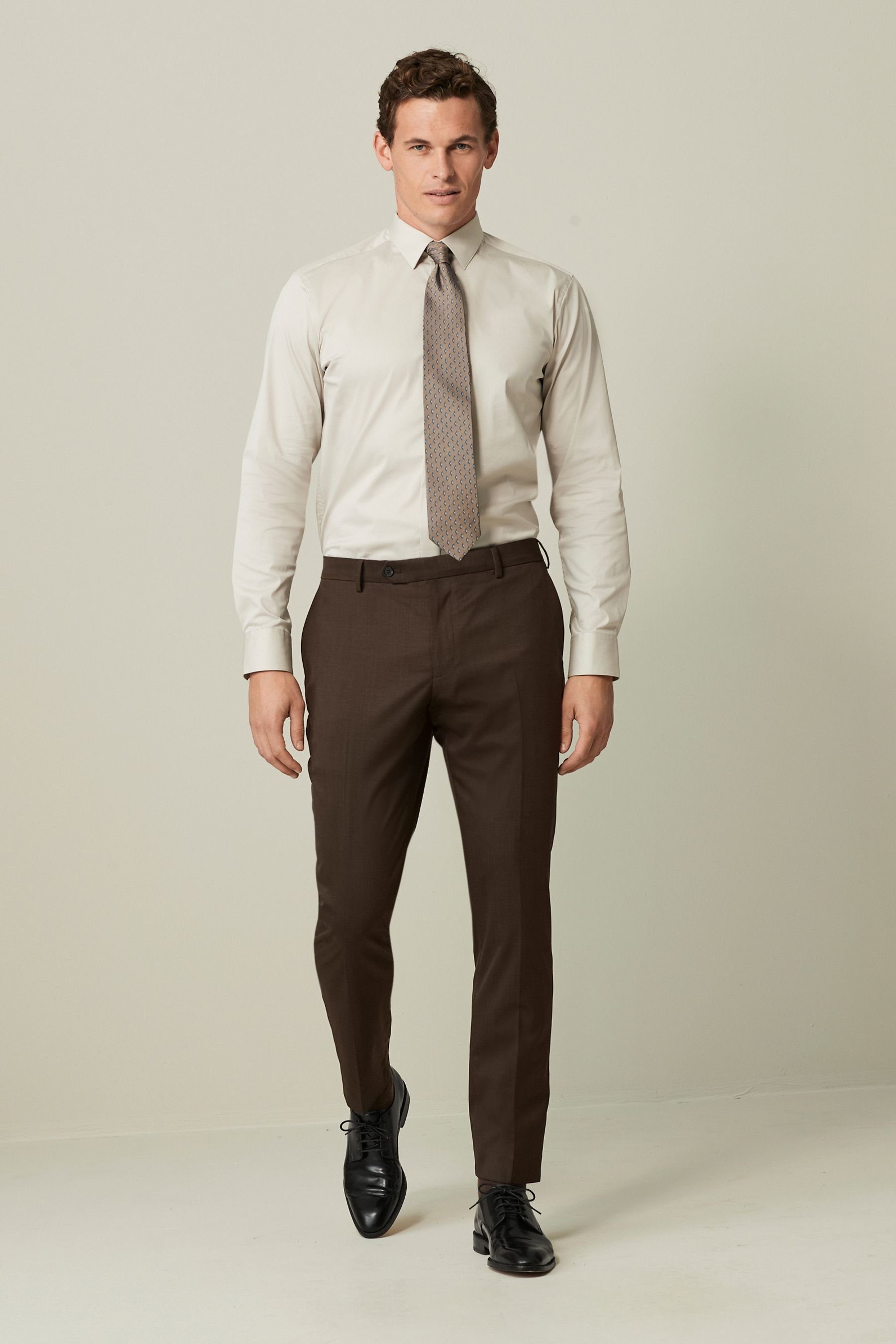 Wollgemisch Anzughose aus Next (1-tlg) Slim-Fit-Hose Brown