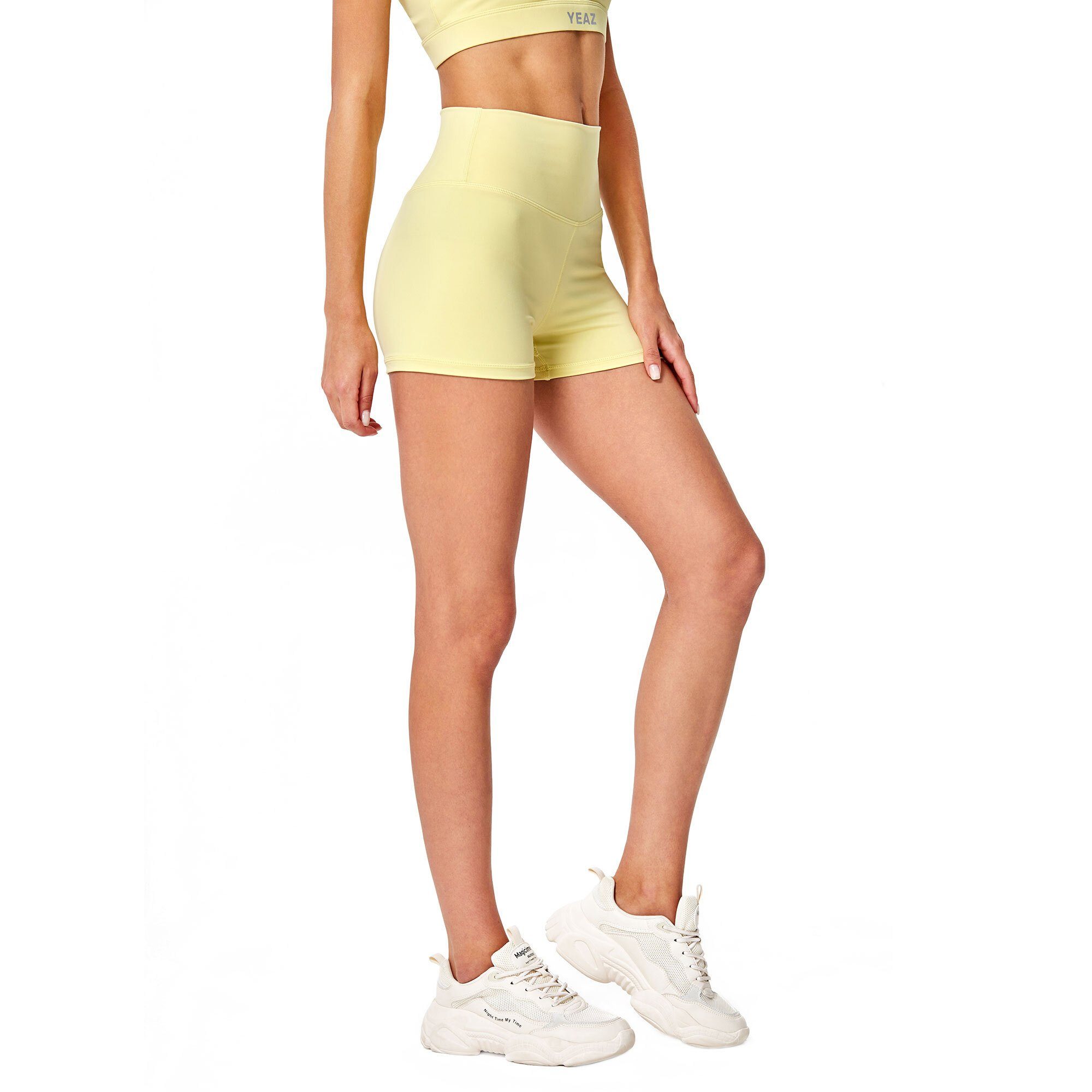 YEAZ Yogashorts CELEB Shorts (1-tlg)