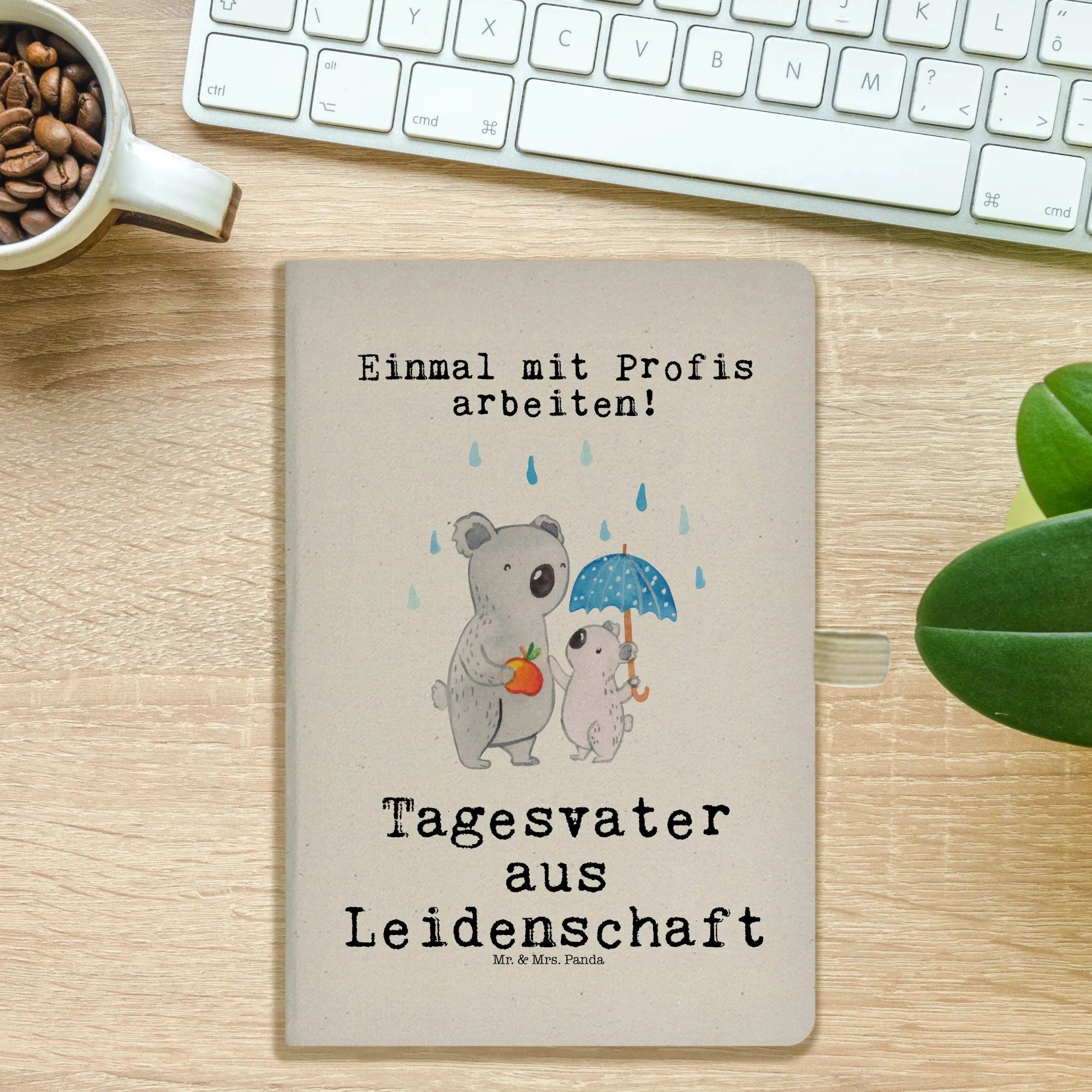 Thumbnail - Mr. & Mrs. Panda Notizbuch Tagesvater Leidenschaft - Transparent - Geschenk, A5 Notizblock, Firm Mr. & Mrs. Panda, Flexi...