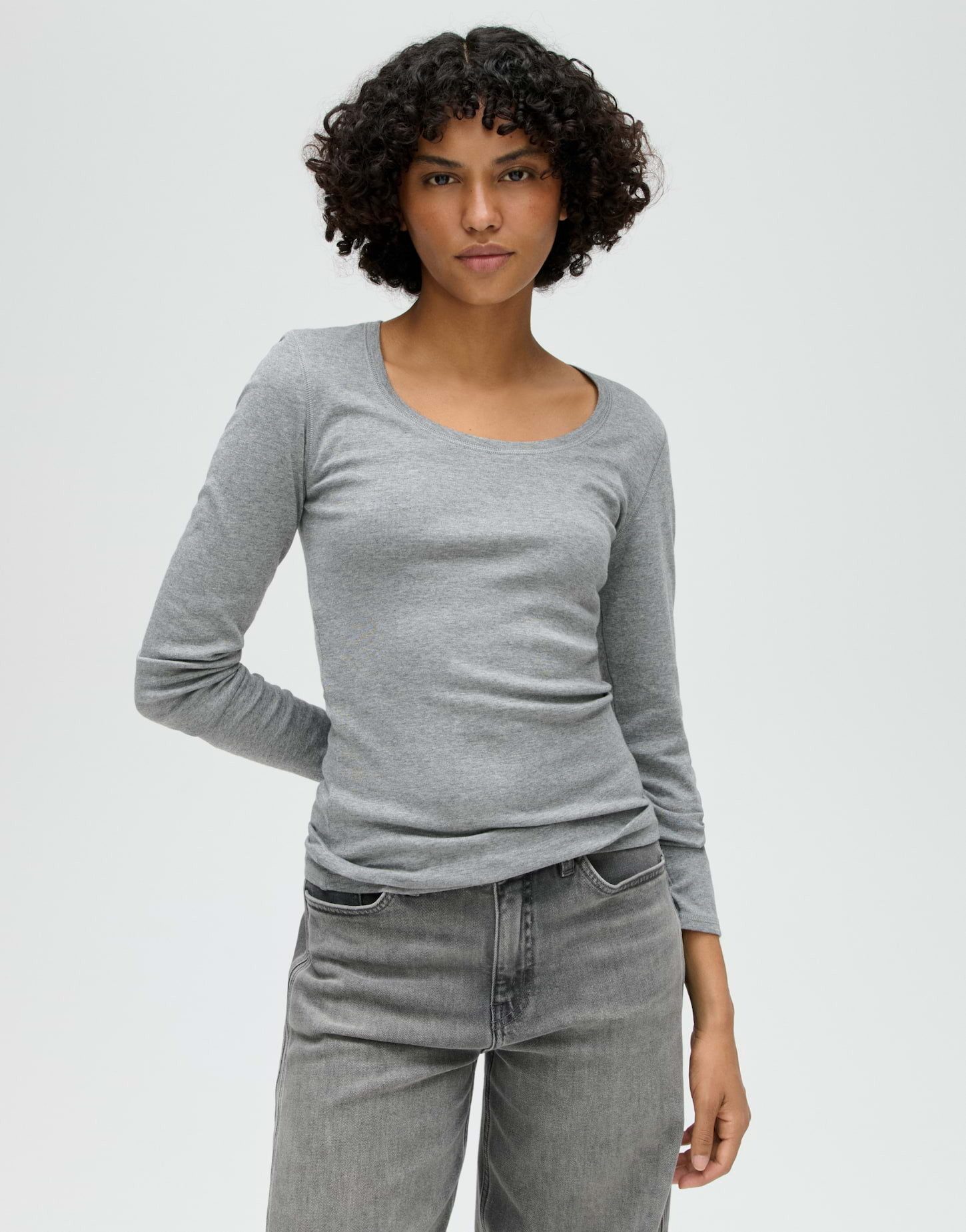 OPUS Langarmshirt SORANA aus BCI Cotton Mix figurbetont geschnitten, weicher Griff, weiter Rundhalsausschnitt