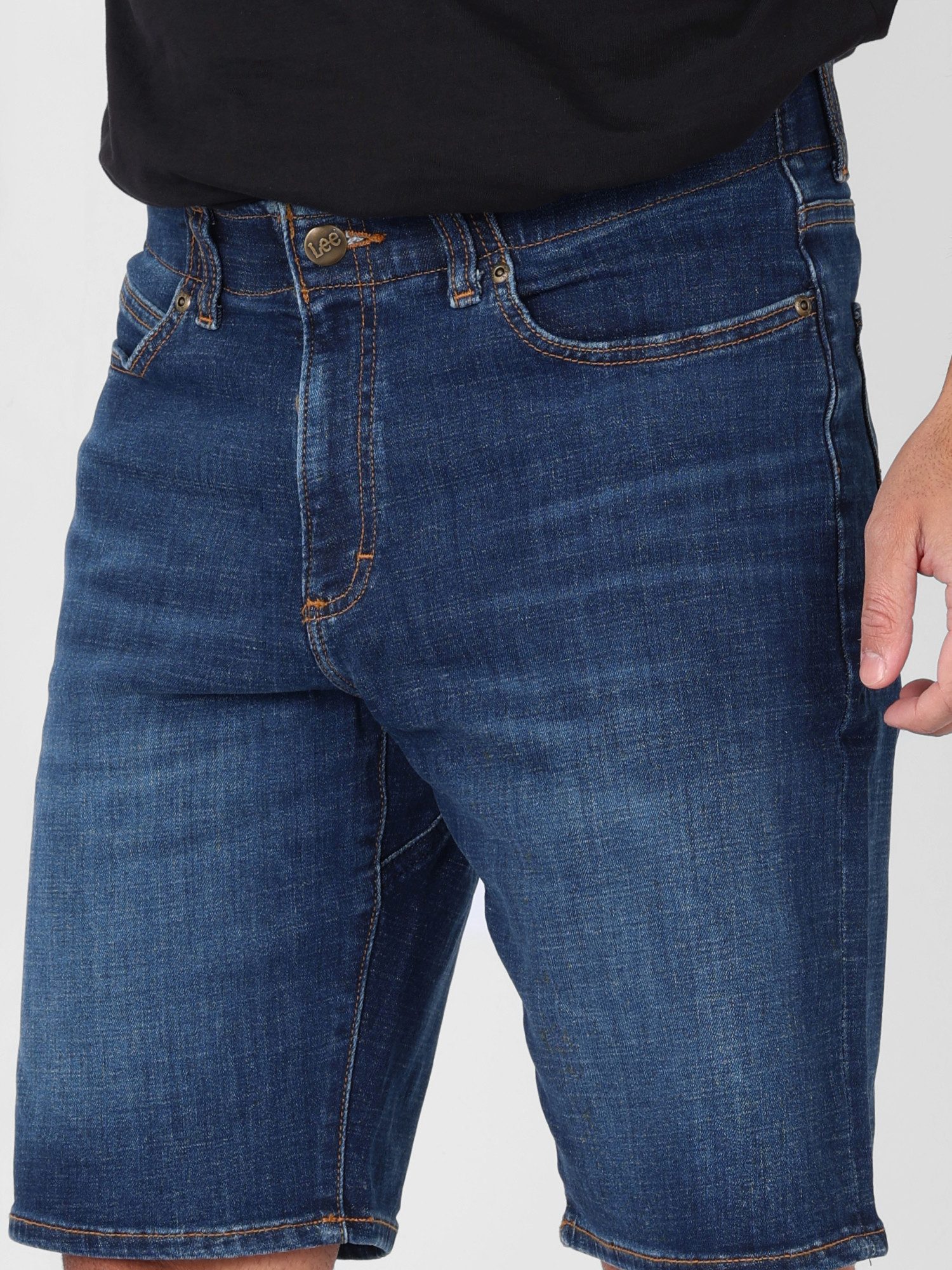 Lee® Jeansshorts Regular Fit - XM 5 POCKET LEGENDS Superstretch, elastischer Bund