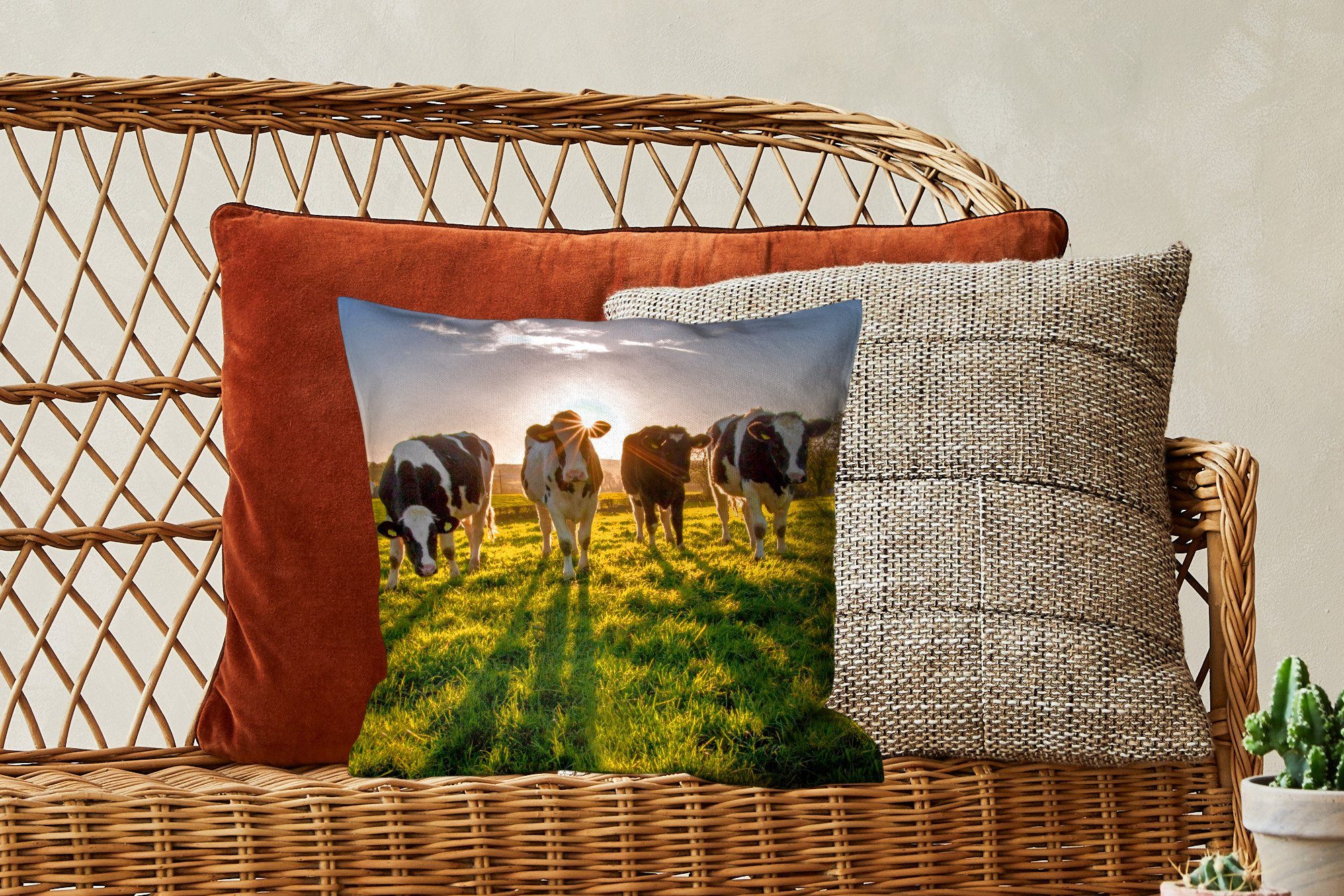 MuchoWow Dekokissen Kühe - Sonne für Deko, mit Schlafzimmer, - Gras - Füllung Tiere Bauernhof, Sofakissen - Zierkissen Wohzimmer