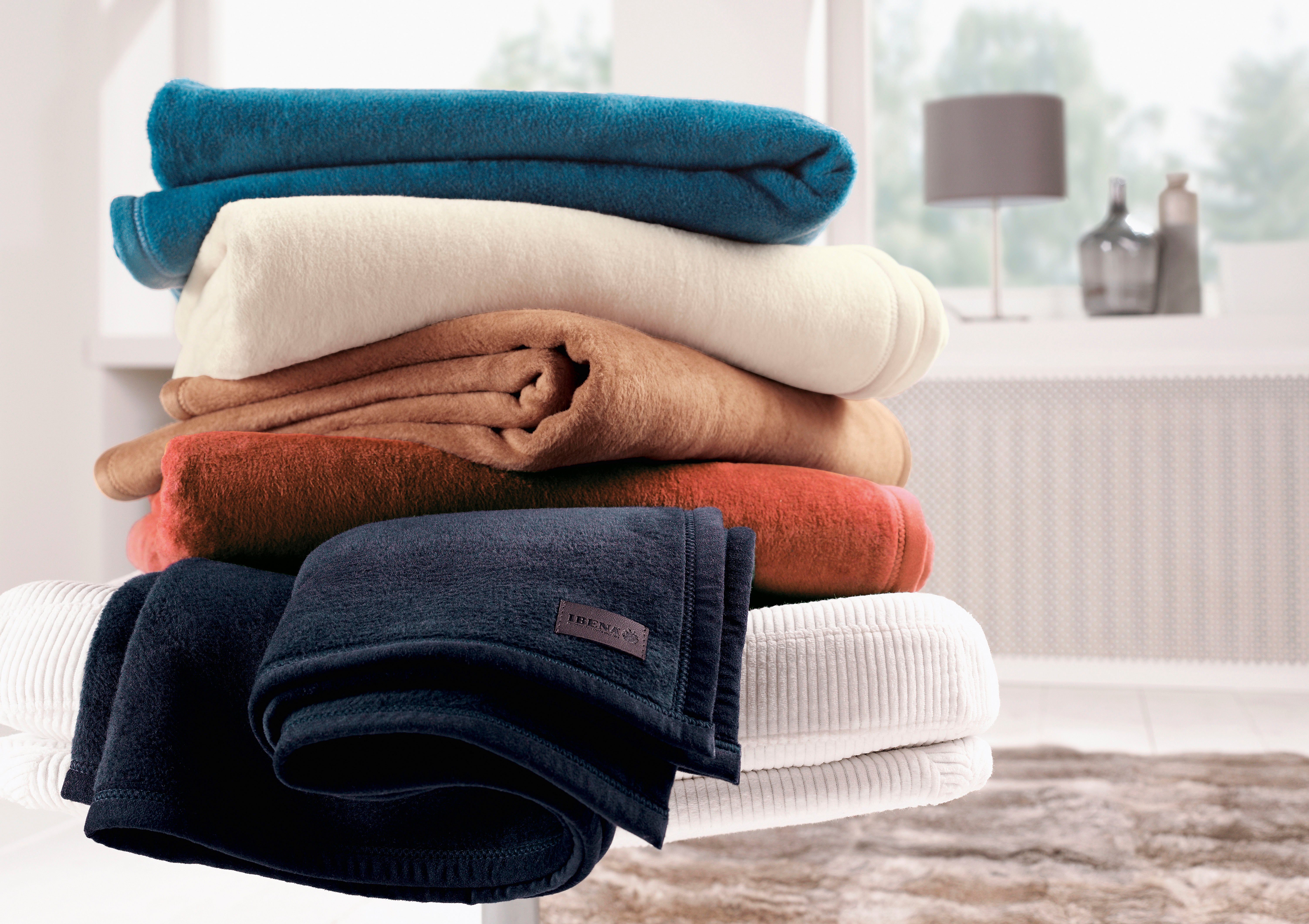 Wohndecke Berlin, IBENA, Hochwertige Konfektion mit Markenpatch, Kuscheldecke