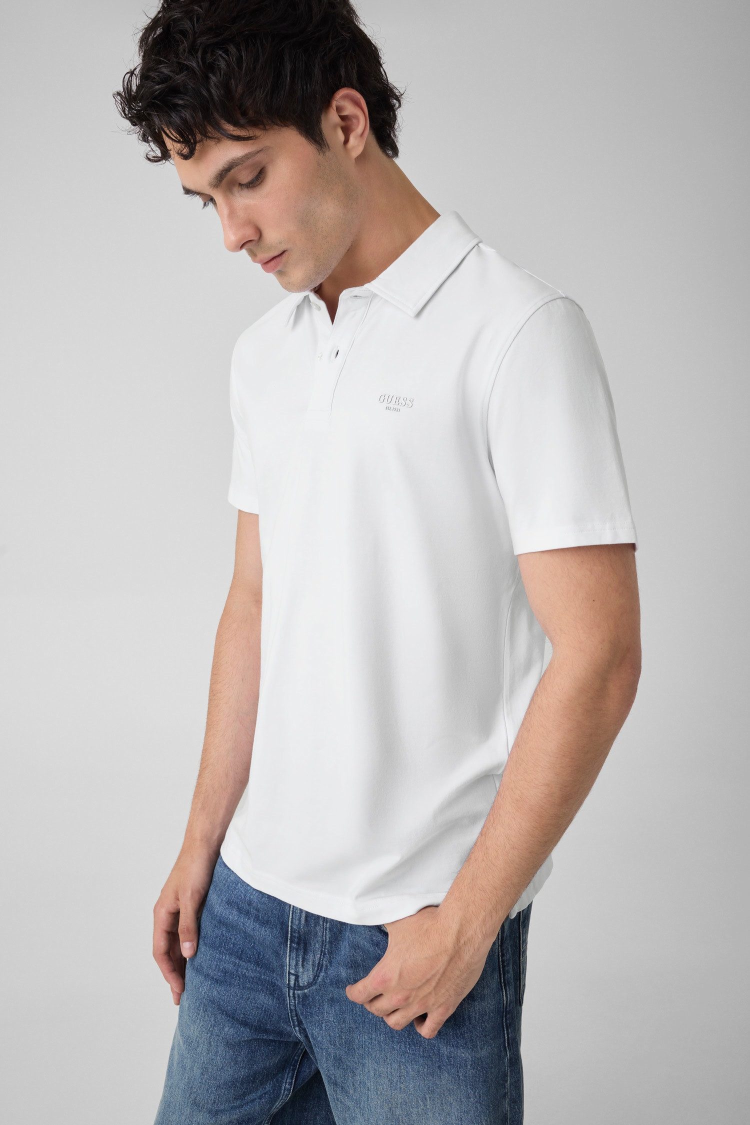 Guess Poloshirt ESSENTIAL Slim Fit, Baumwoll-Mix, Logodruck