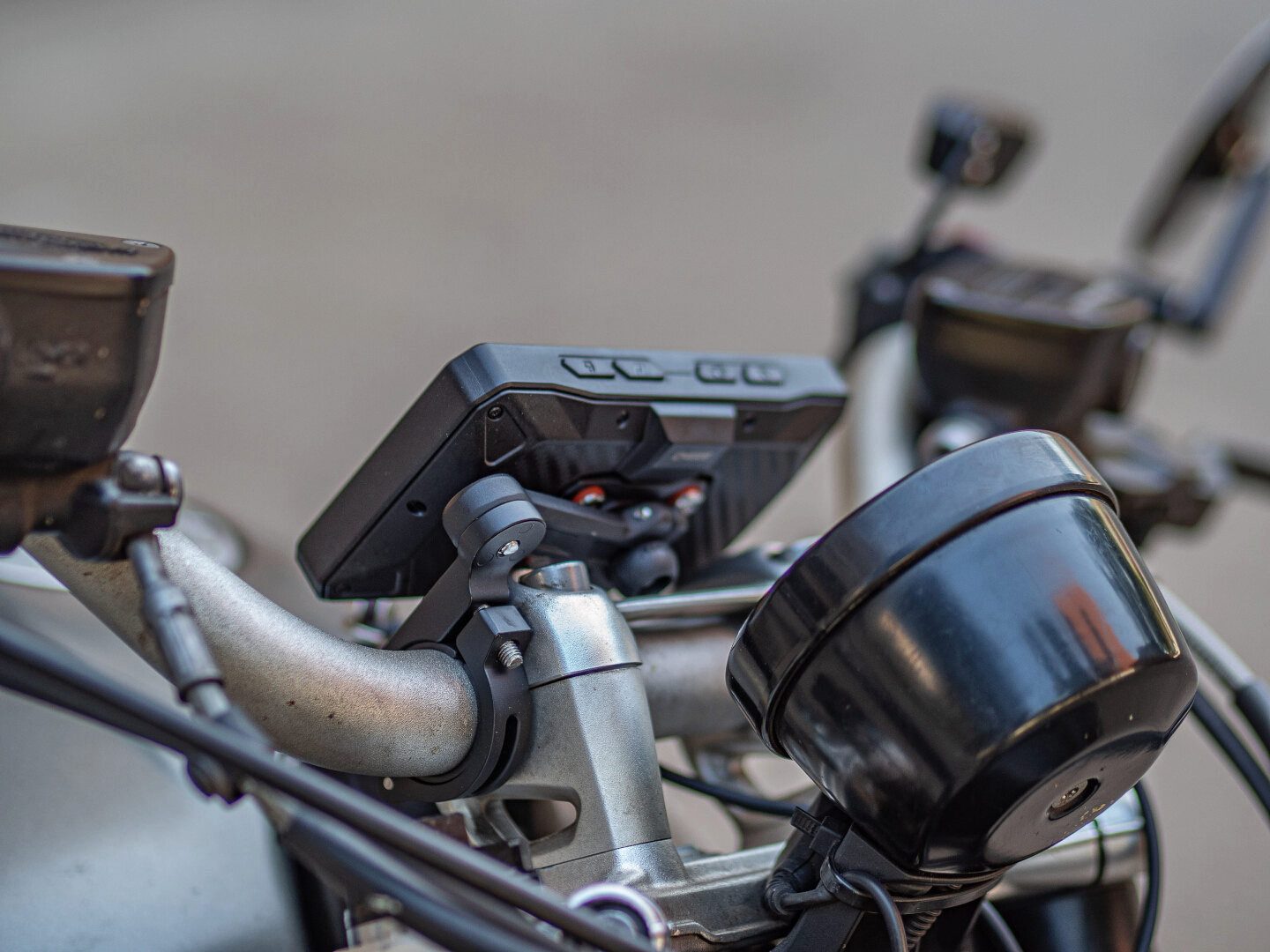 CHIGEE AIO-5 Play Motorrad Multimediasystem Motorrad-Navigationsgerät (Wasserdicht Bluetooth)